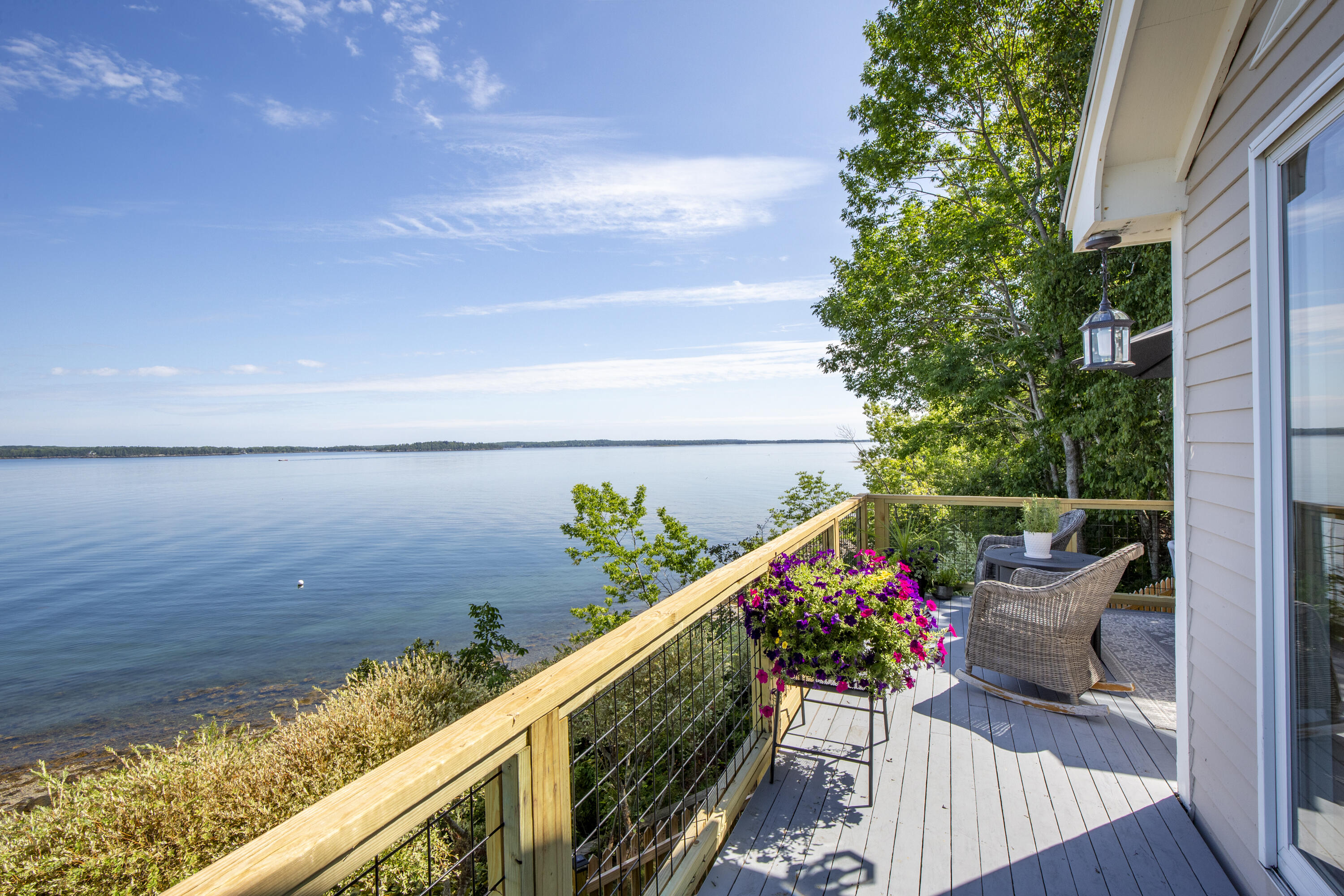 220 Shore Road