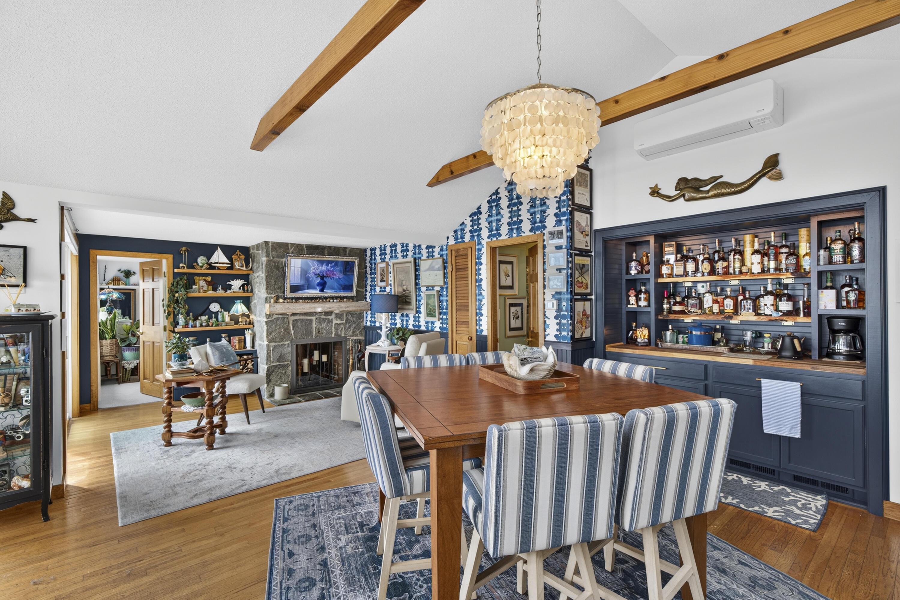220 Shore Road