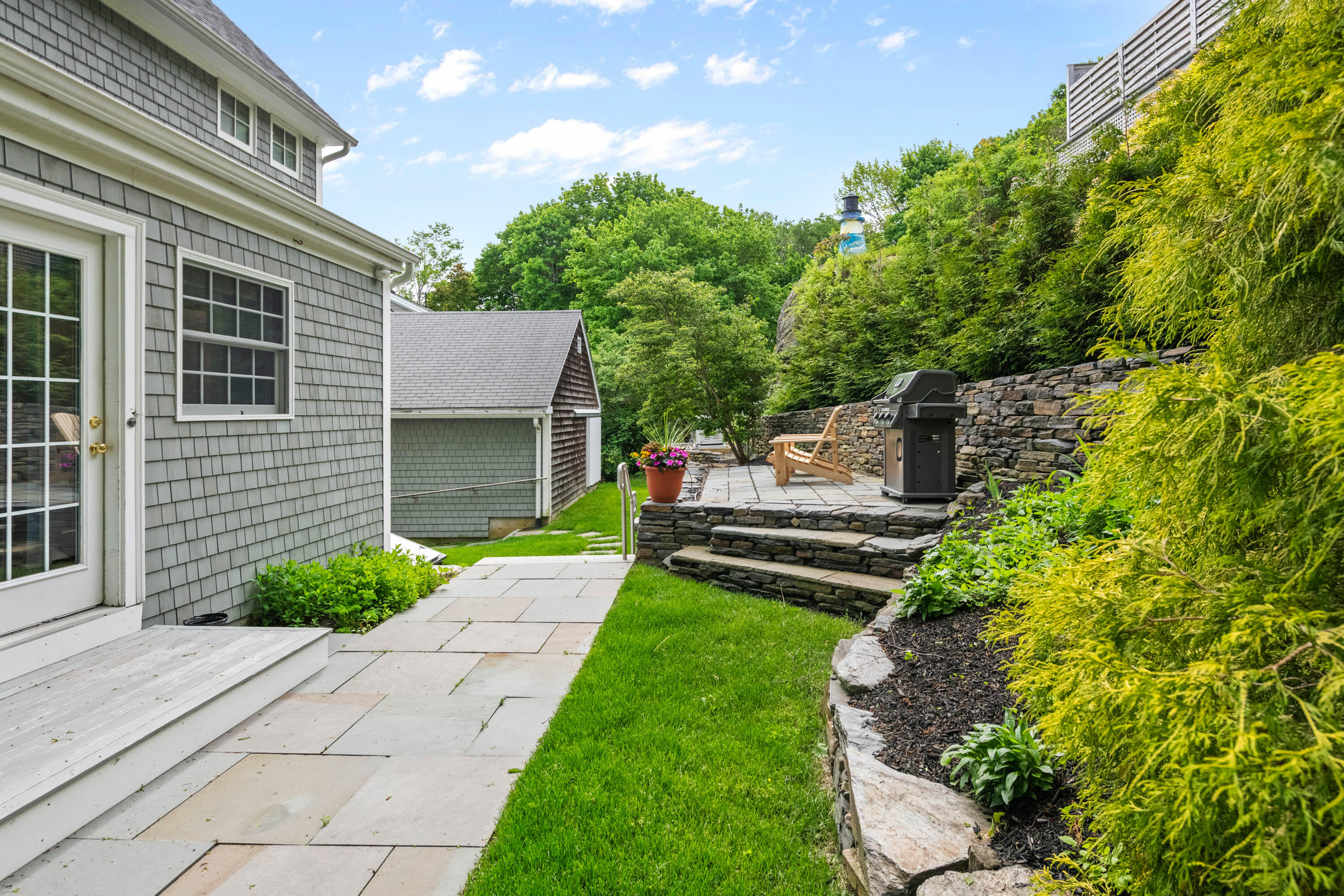 3 Garden Circle