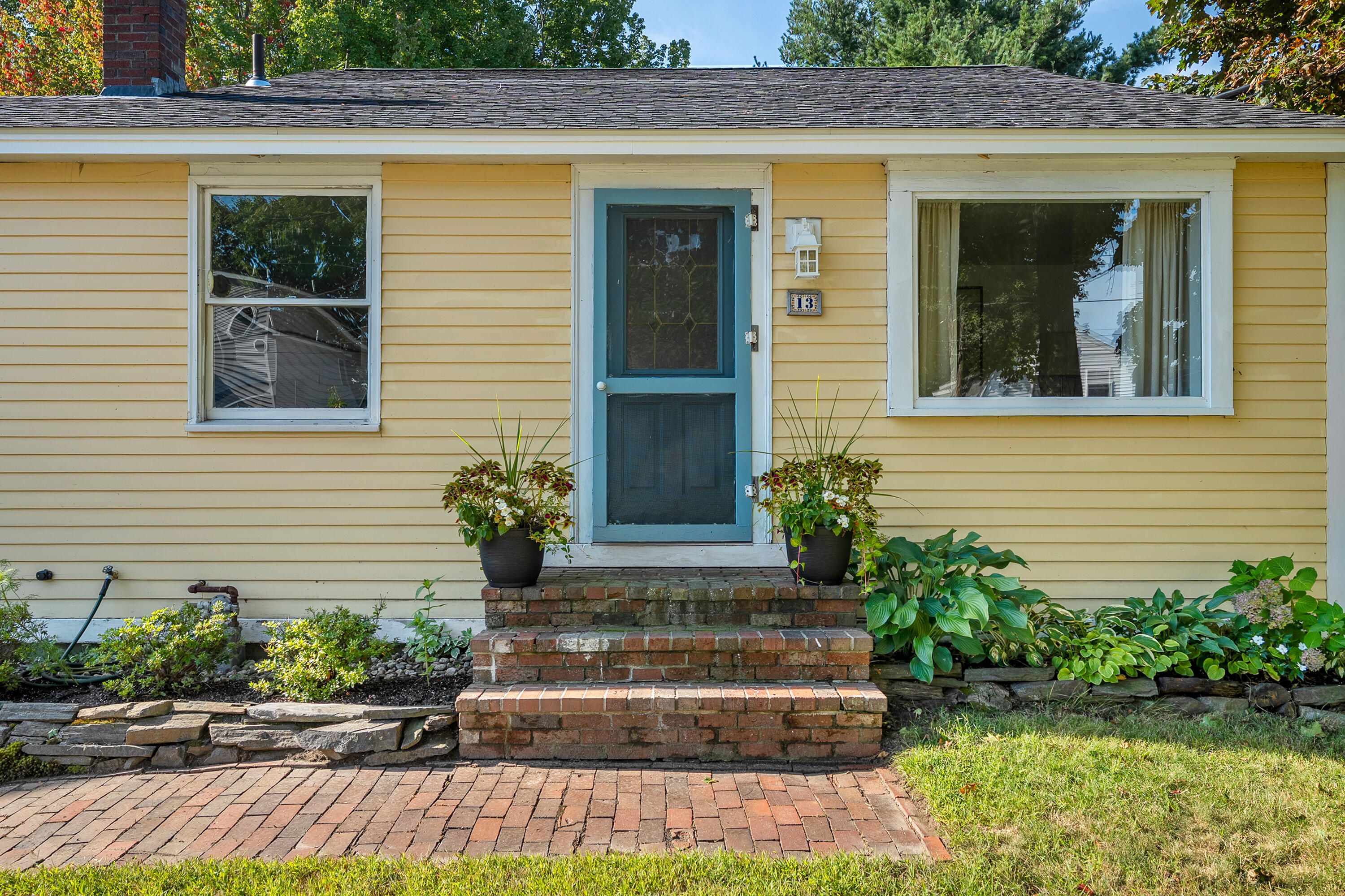 13 Columbus Avenue