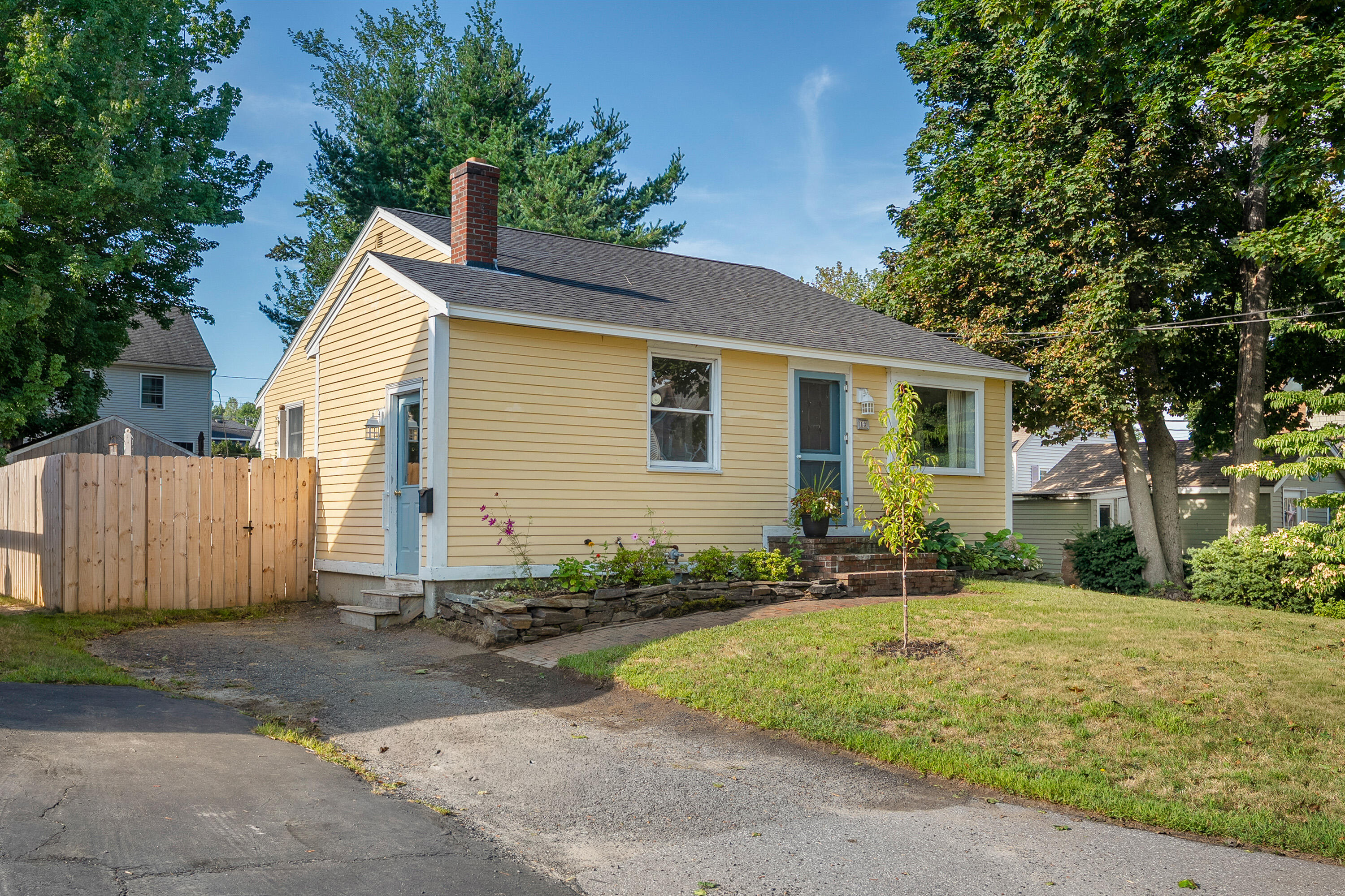 13 Columbus Avenue