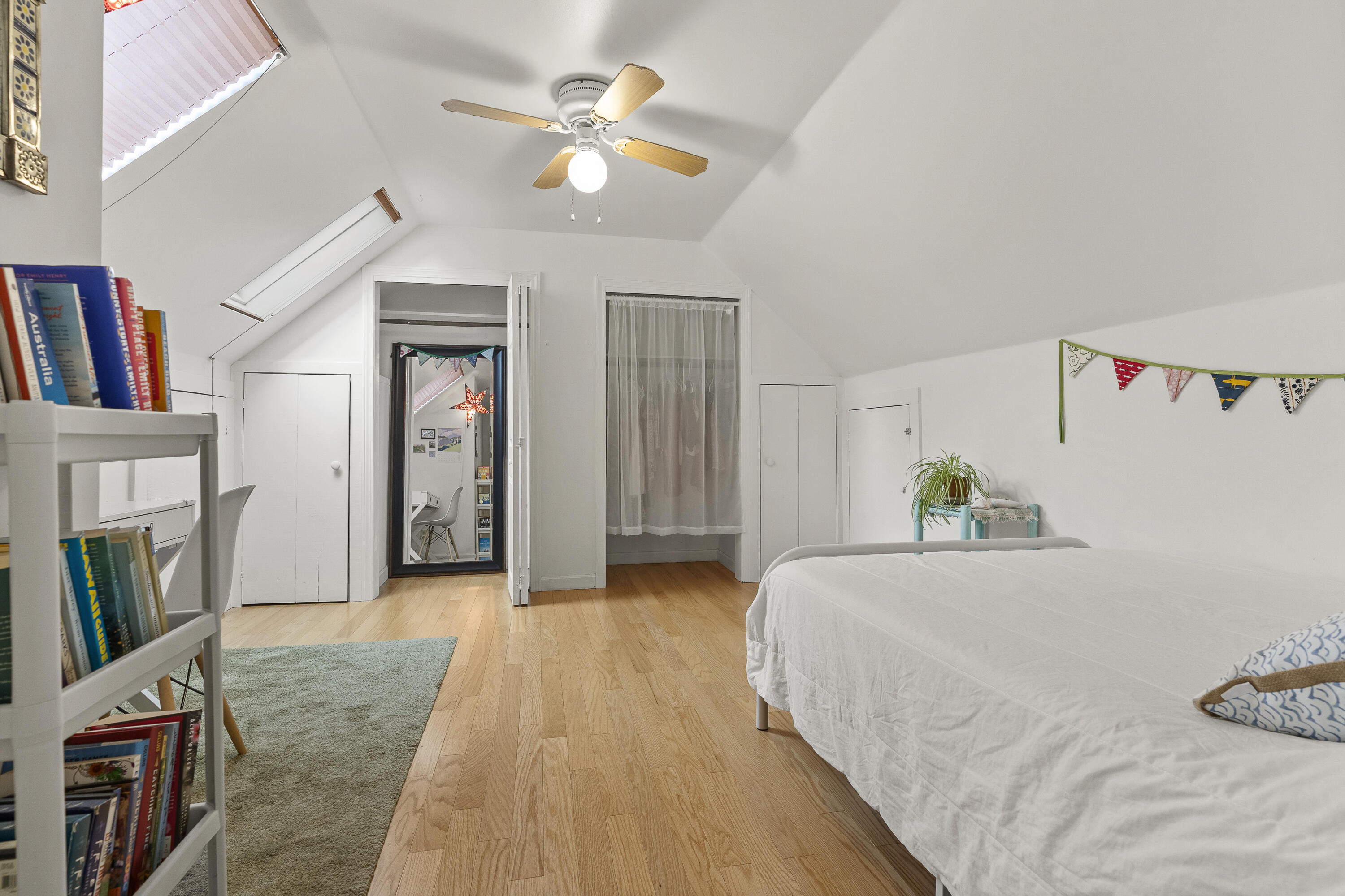 8 Riverbend Drive 8