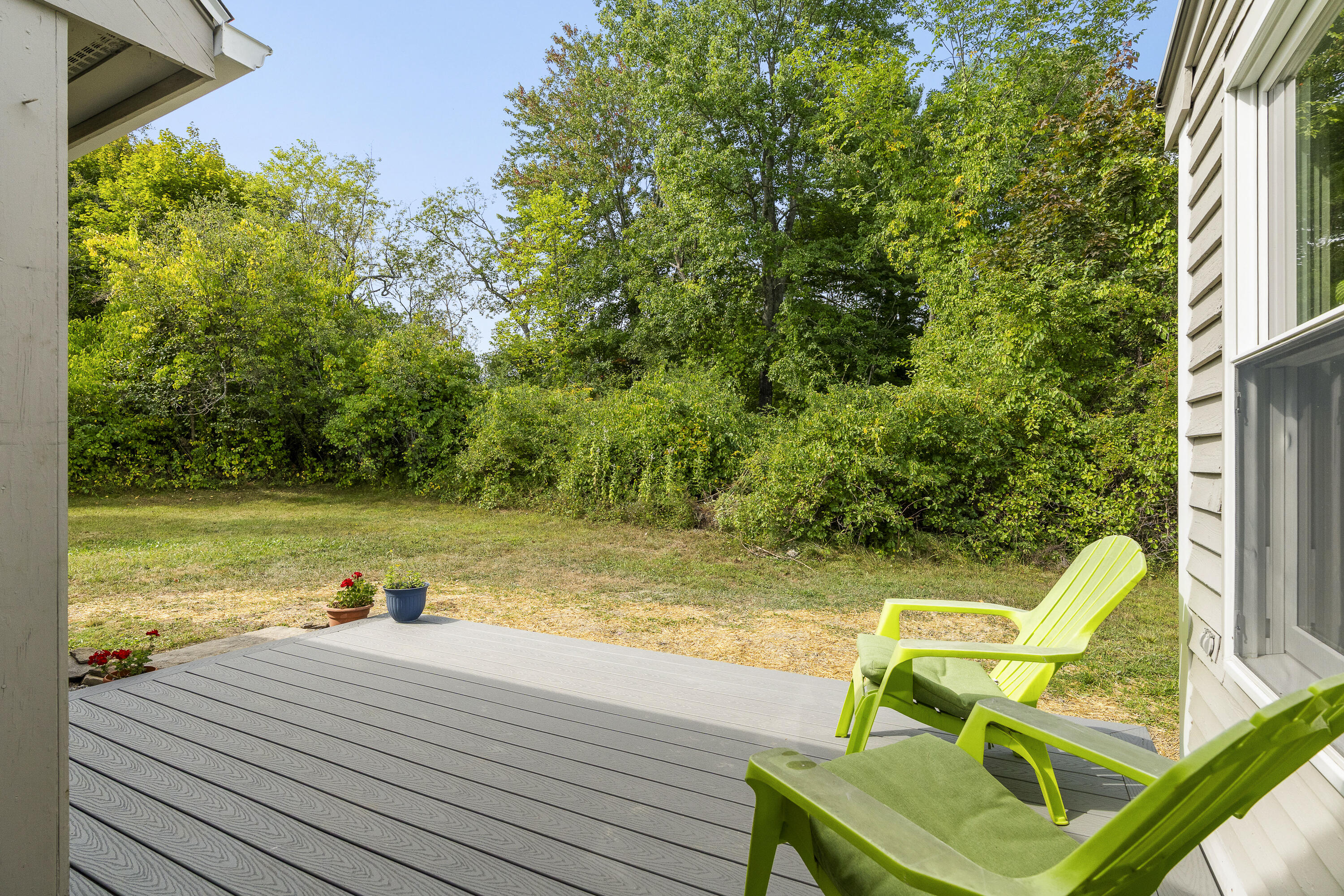 8 Riverbend Drive 8