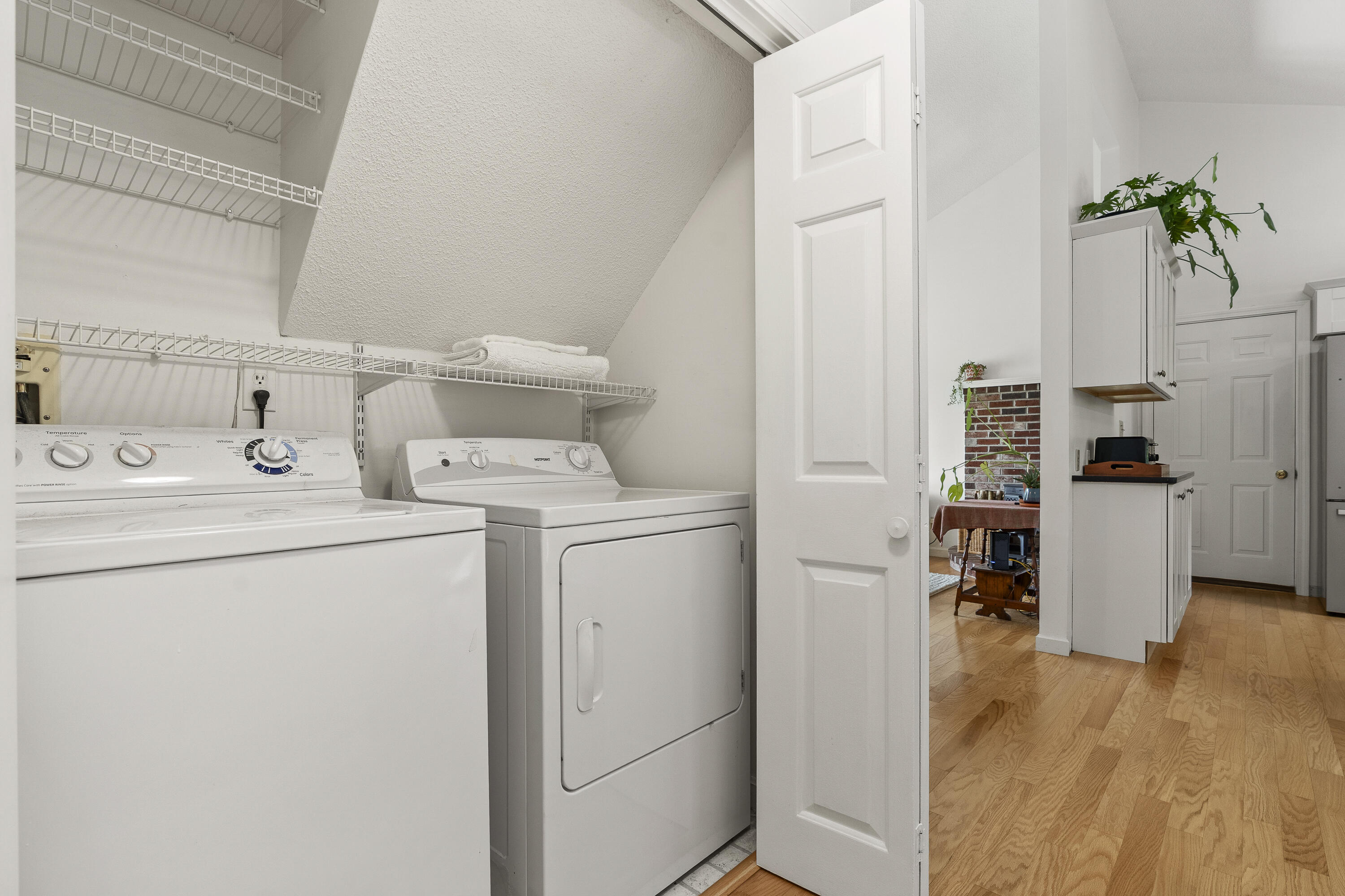 8 Riverbend Drive 8