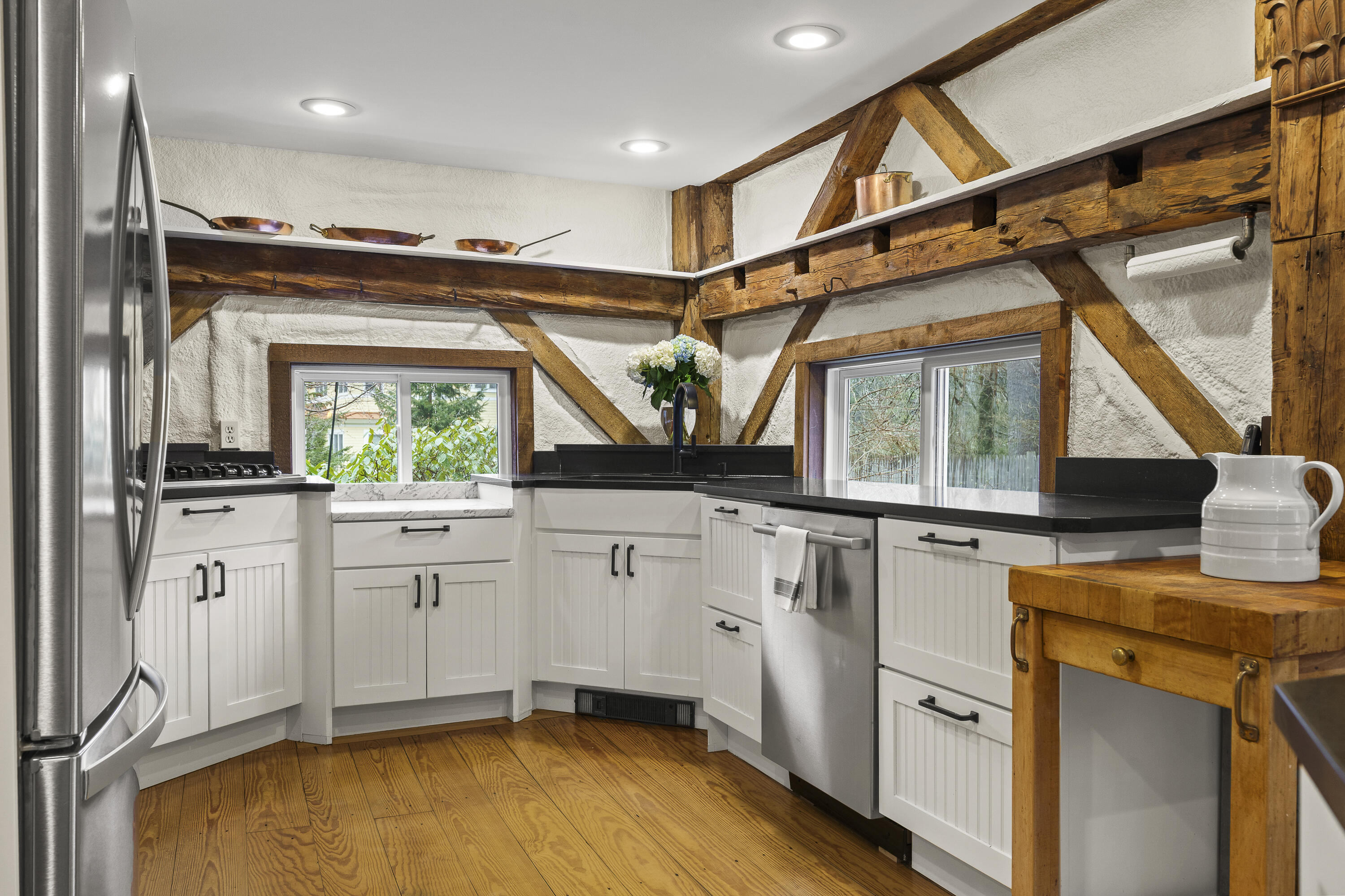 9 Conifer Ridge Road