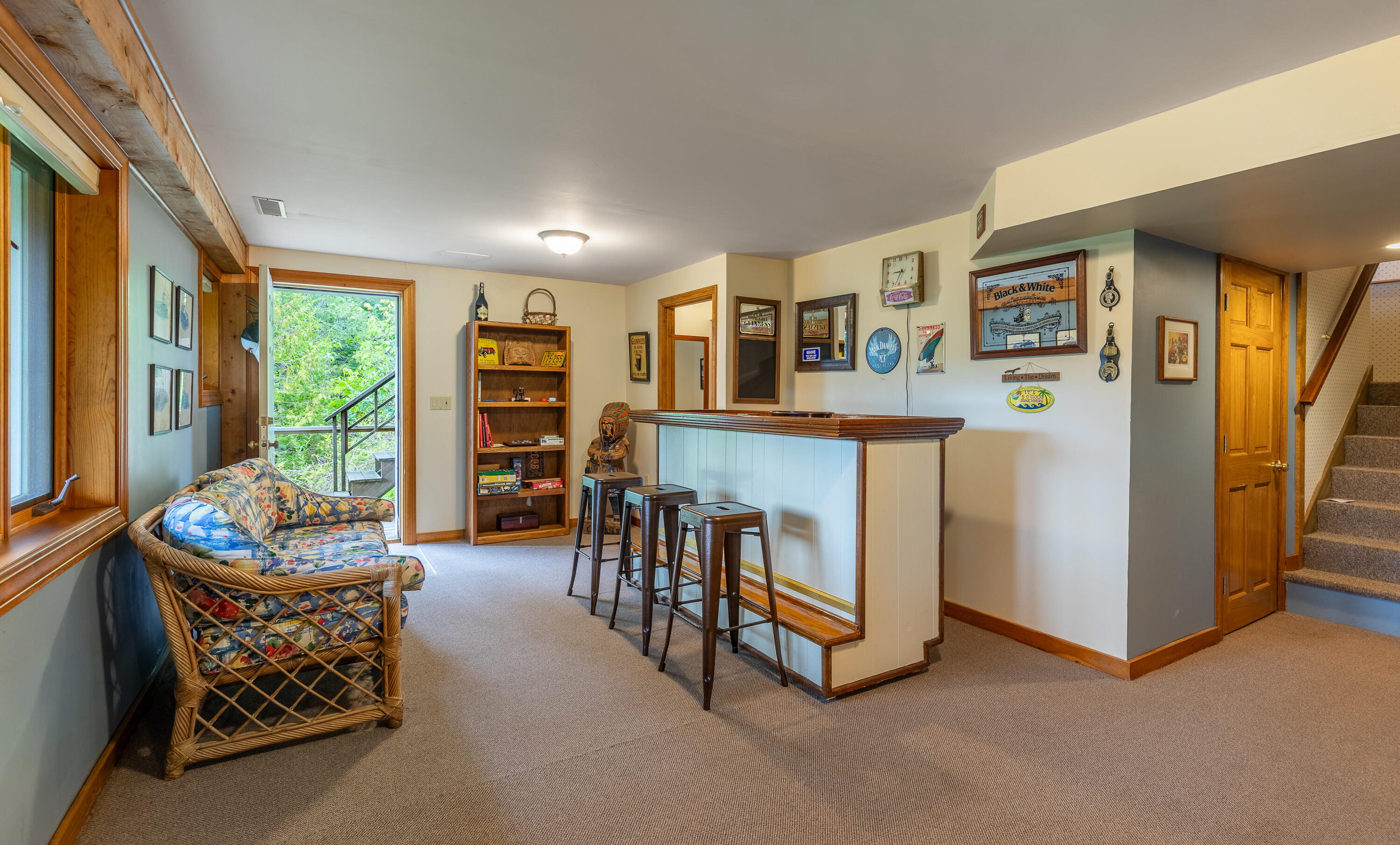 17 River Wind Lane