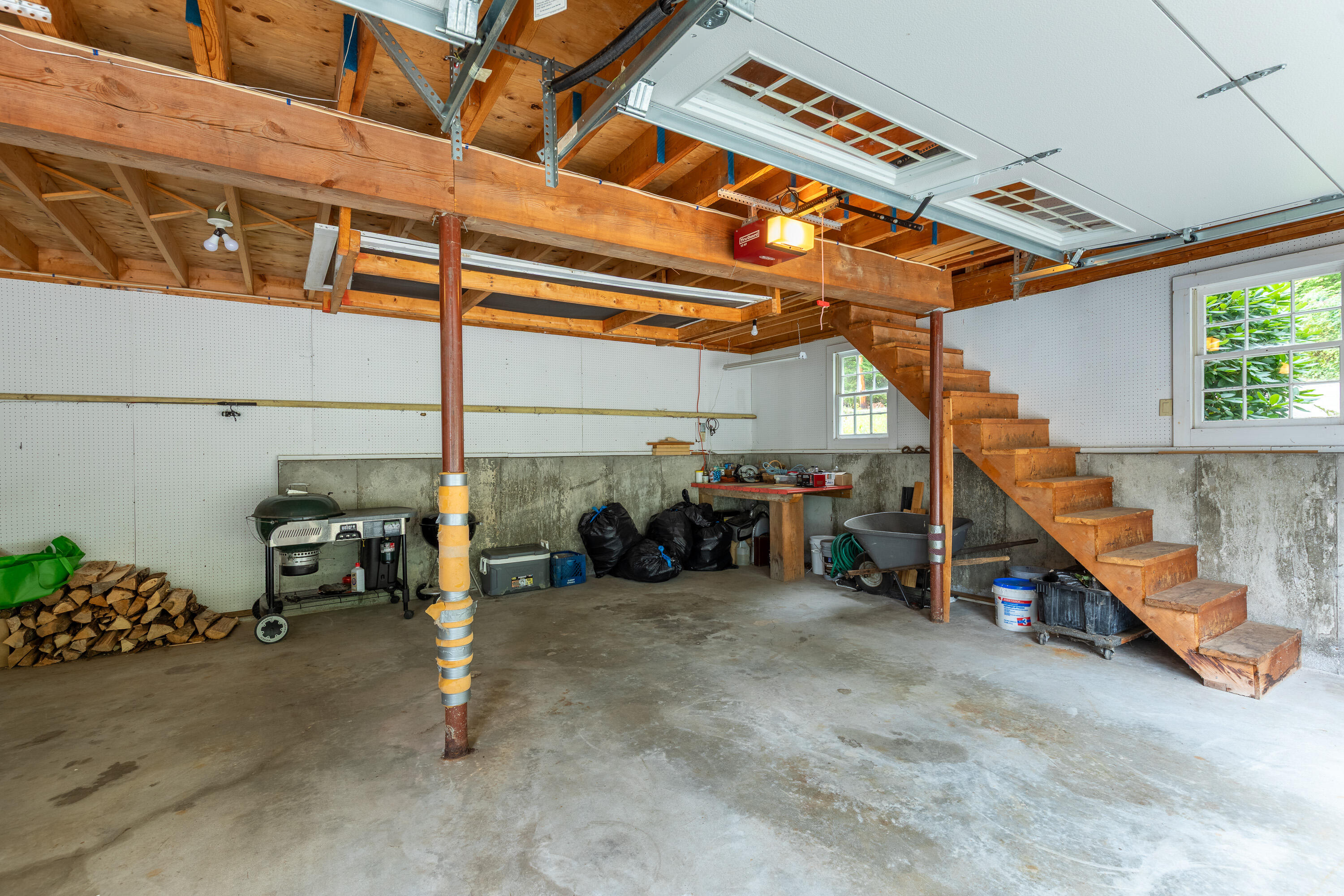 17 River Wind Lane