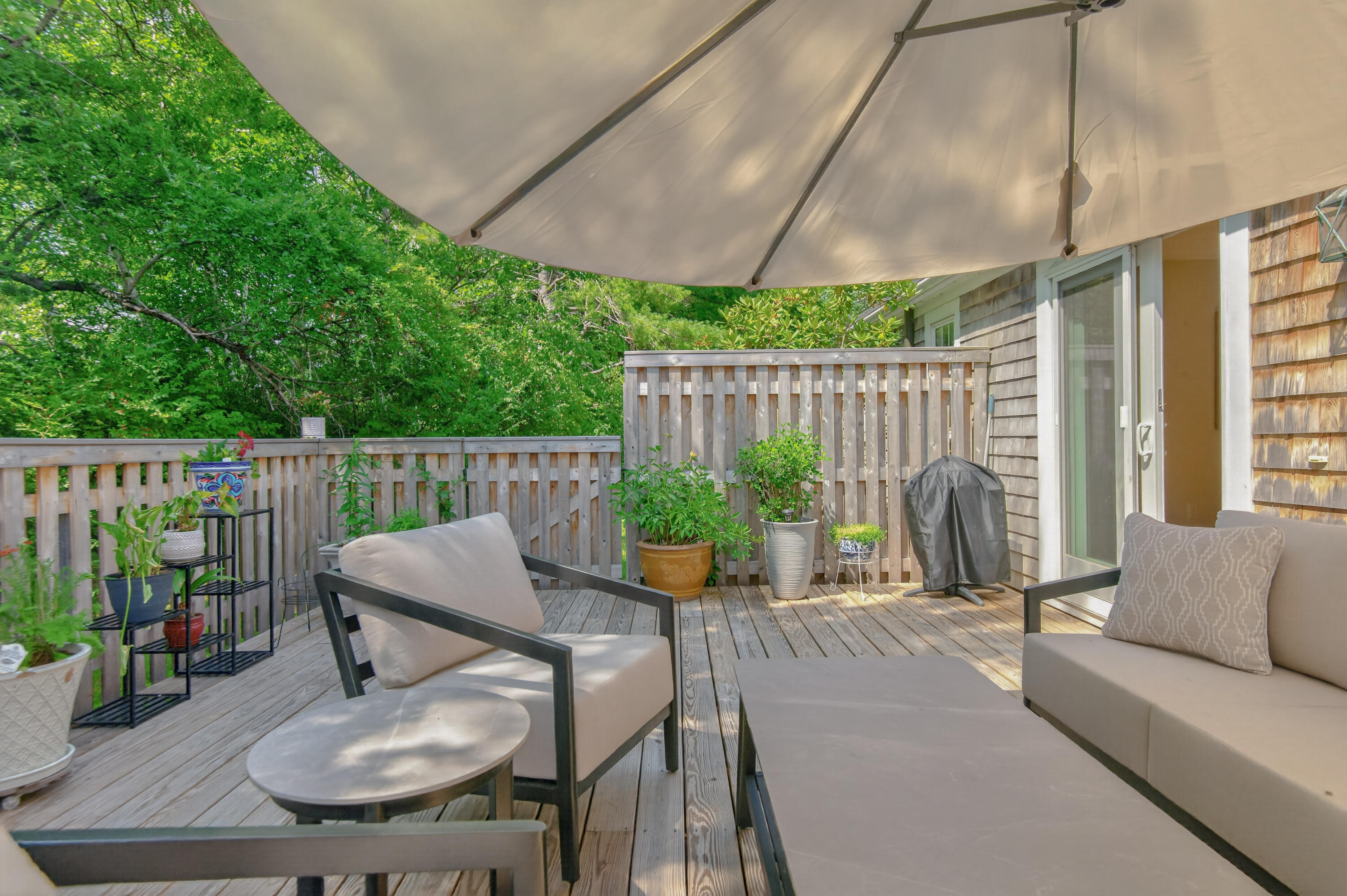 46 Colonial Village 46