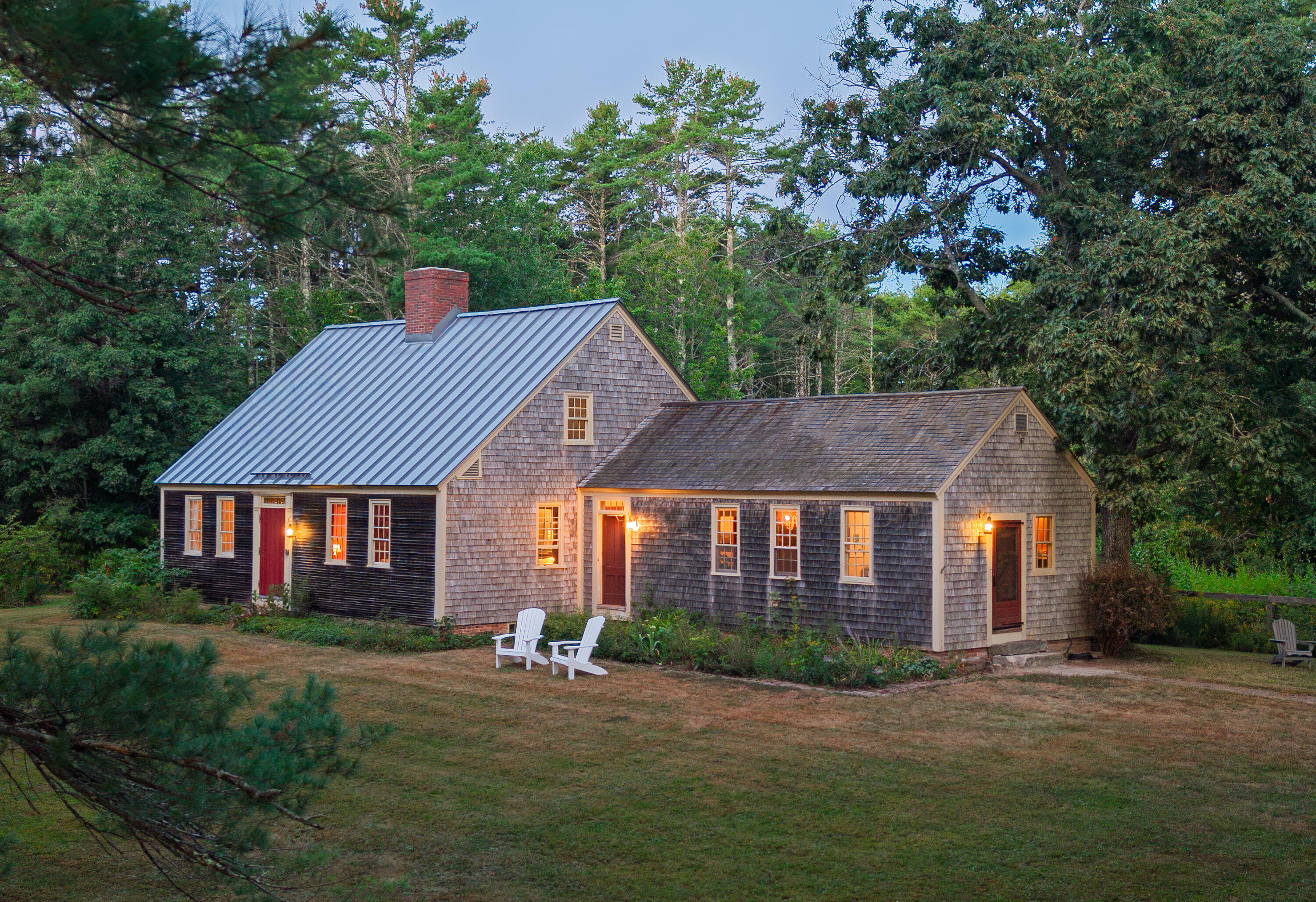 242 Simpsons Point Road