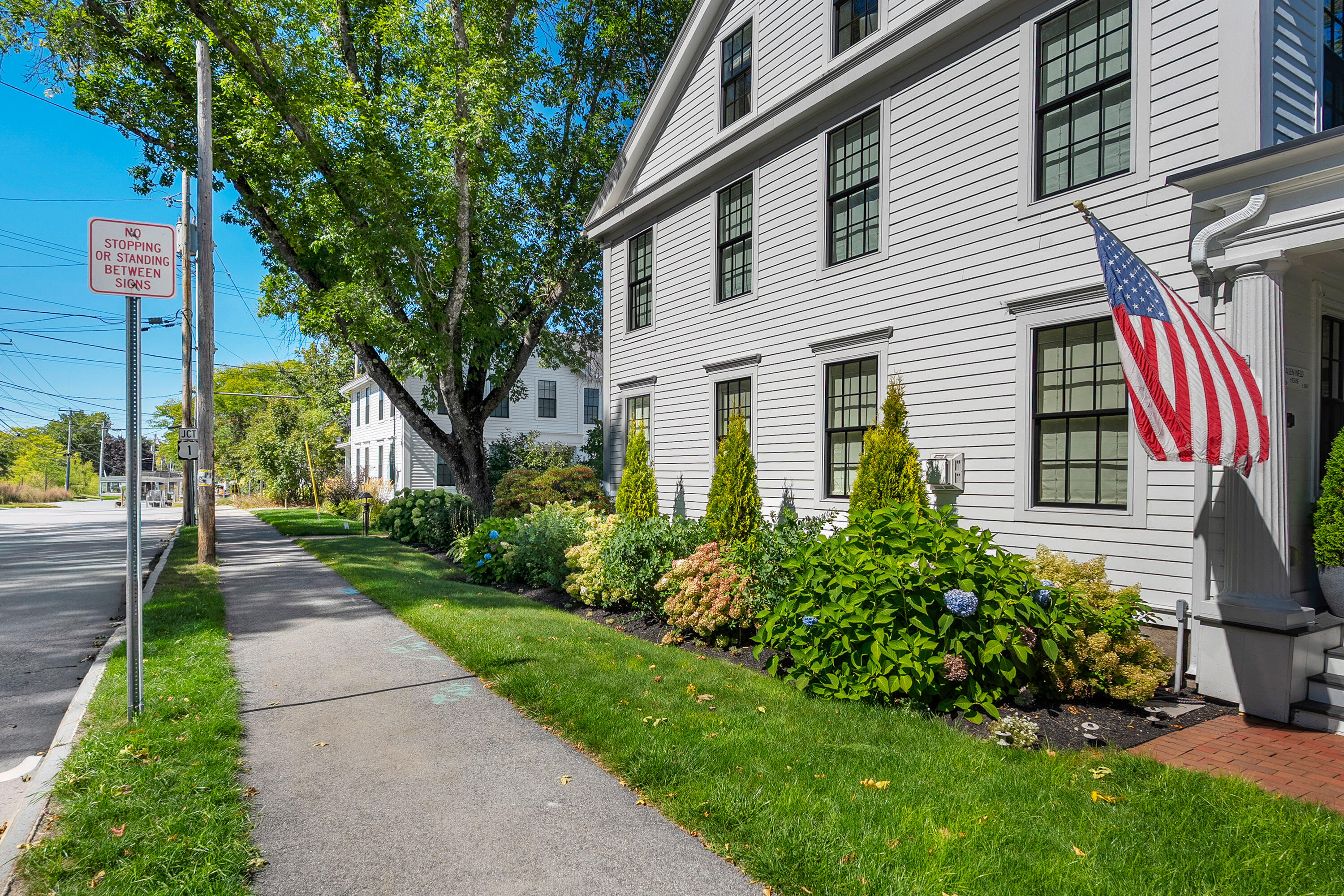 153 Main Street 4