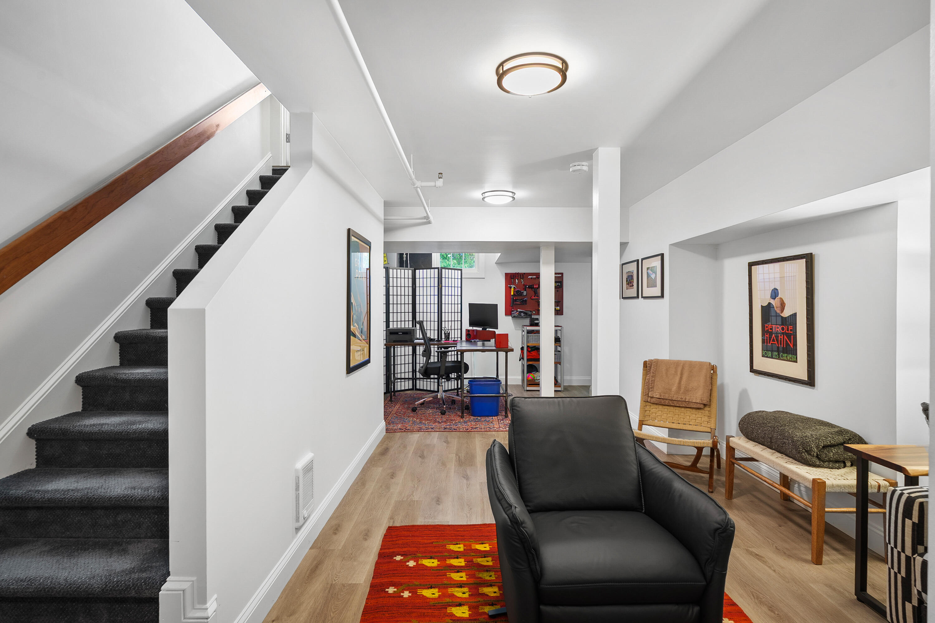153 Main Street 4