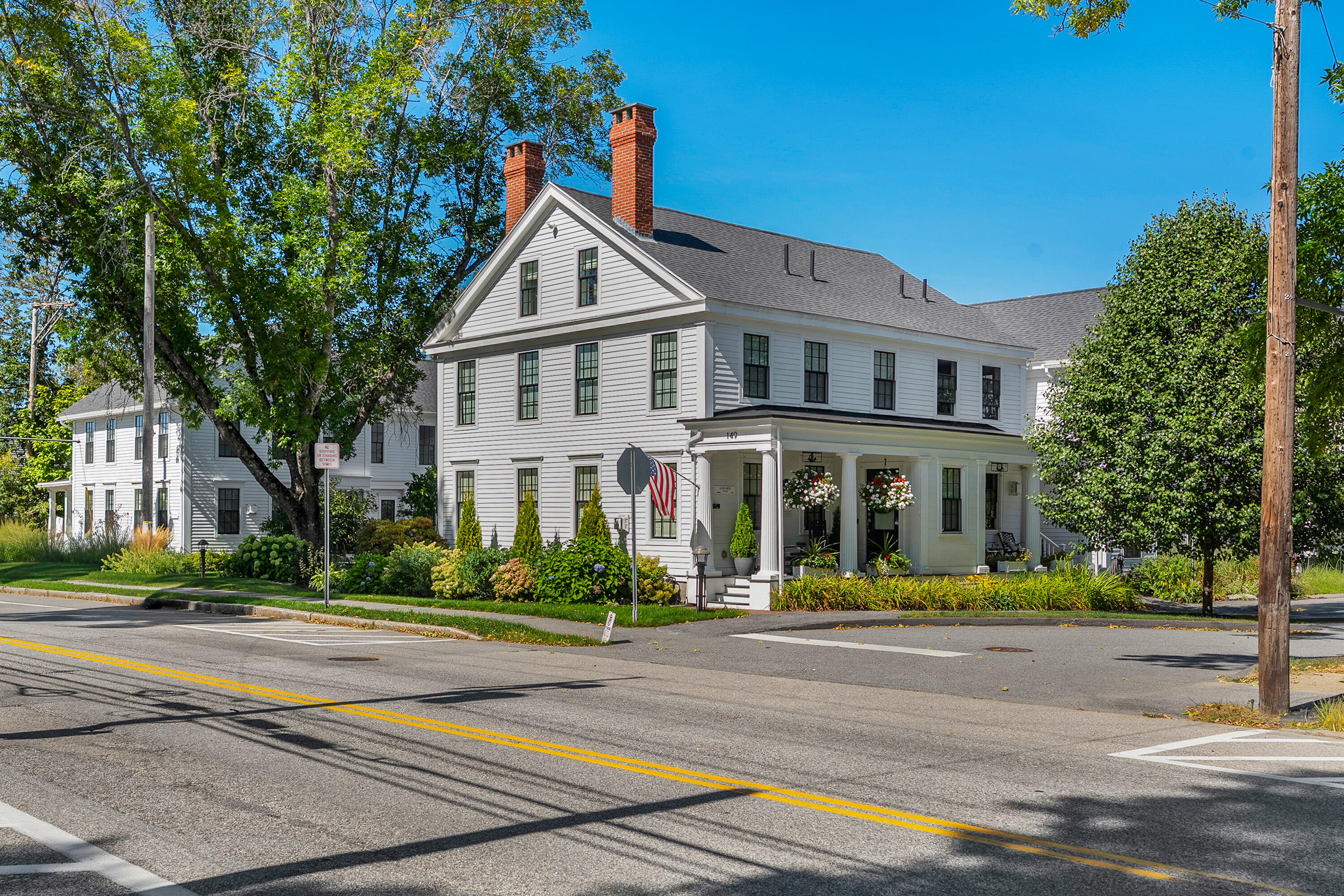 153 Main Street 4