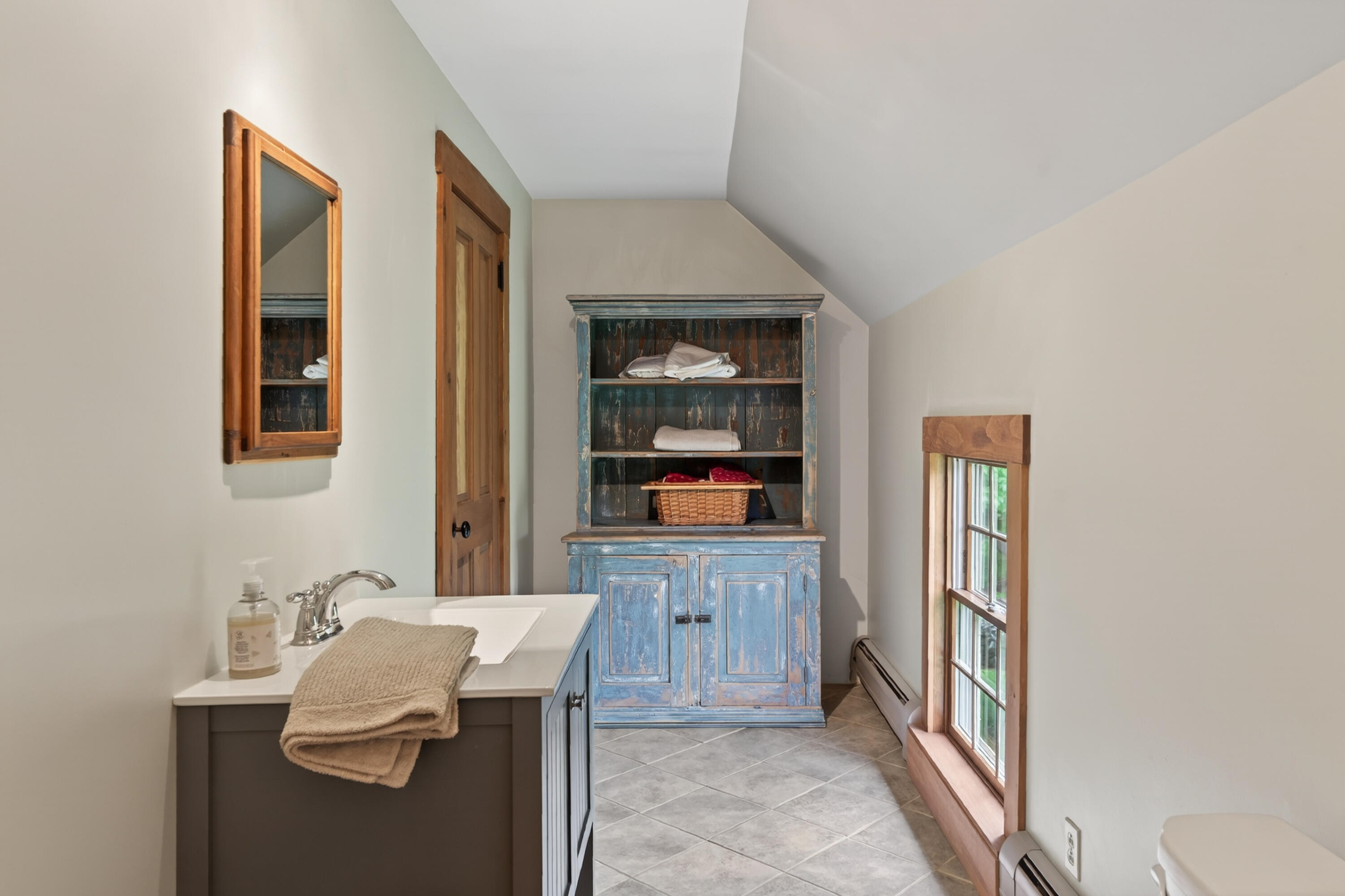 136 Frost Hill Road