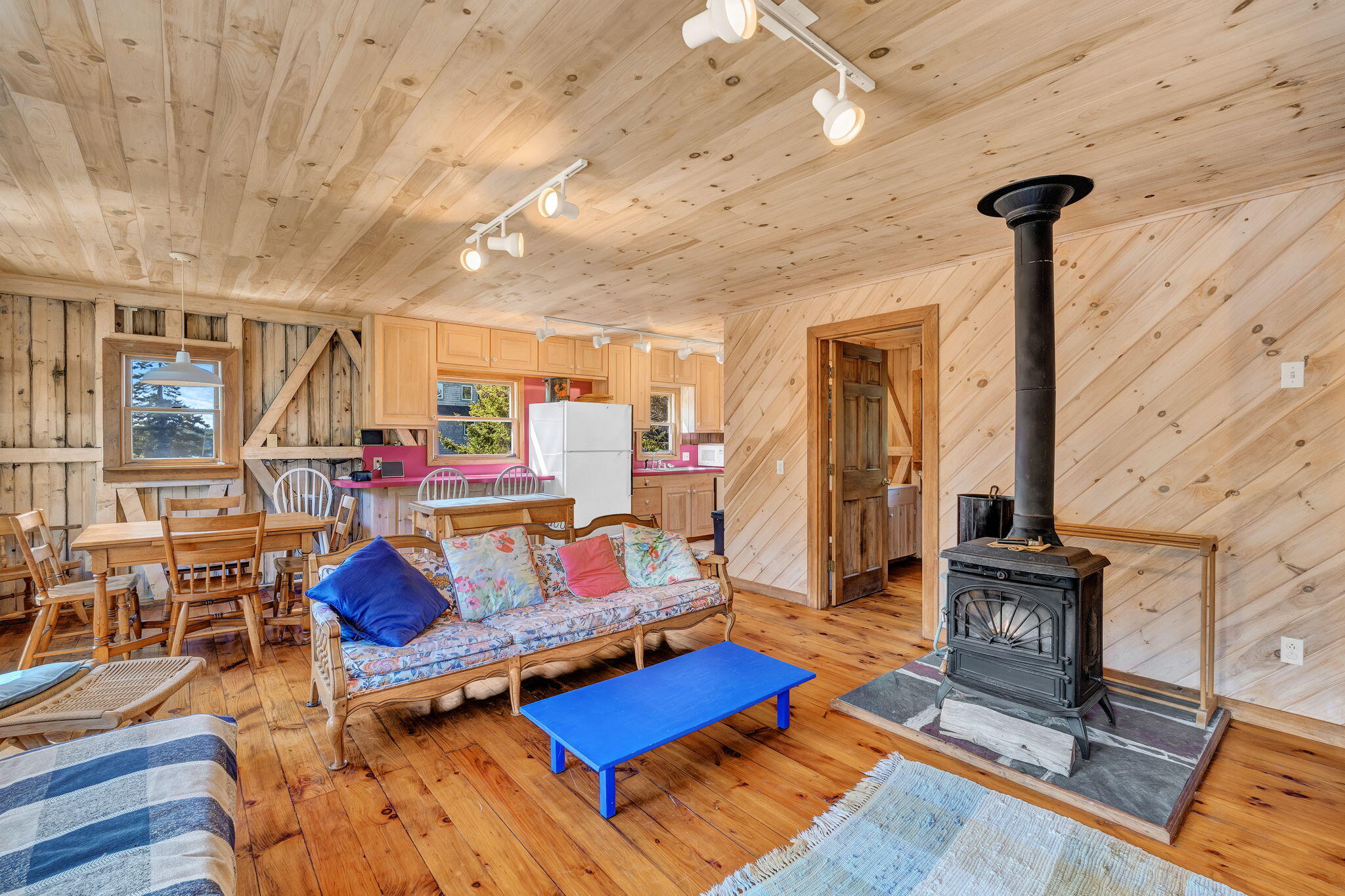 7 Minturn Road