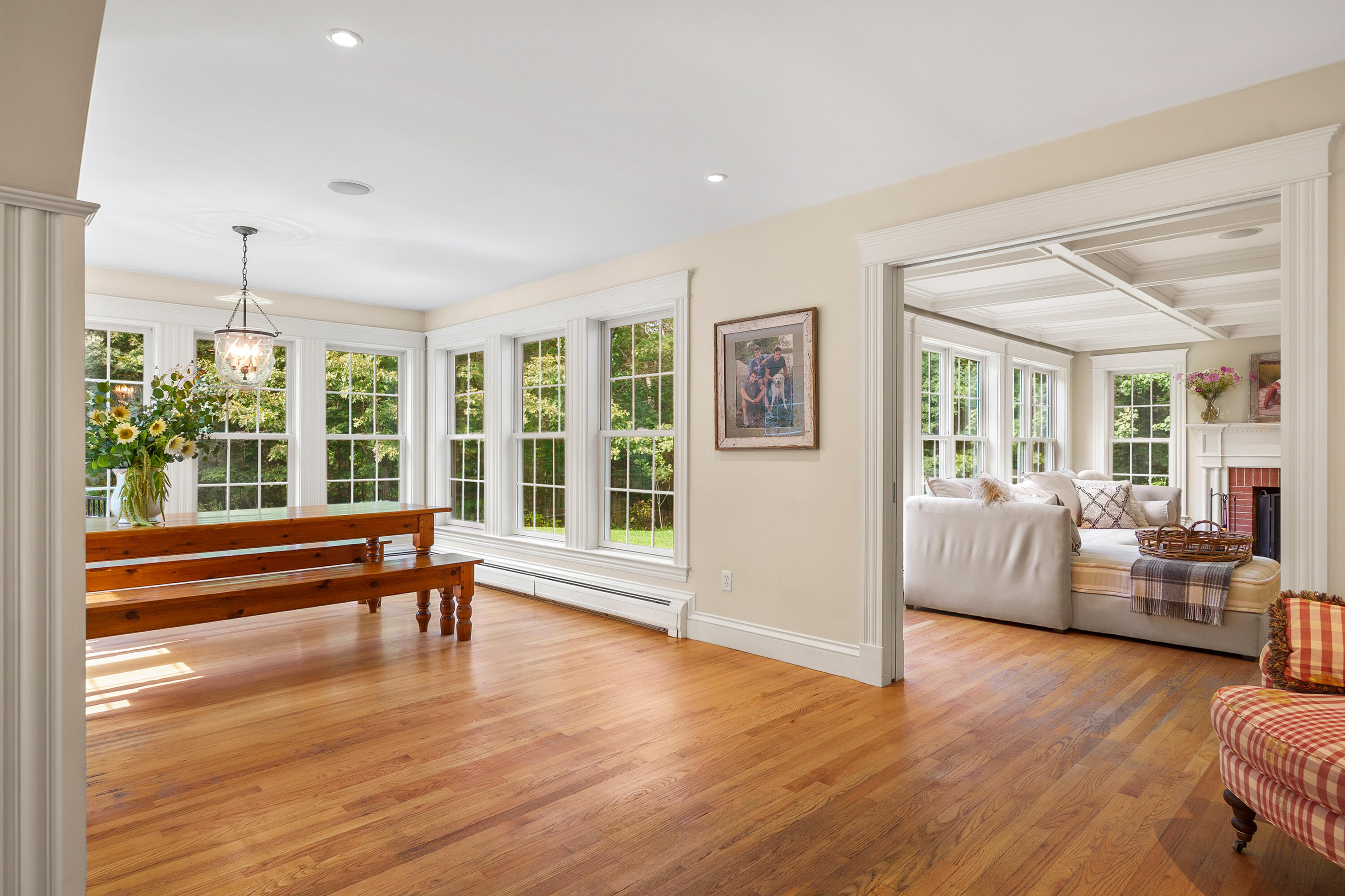 133 Hawthorne Lane
