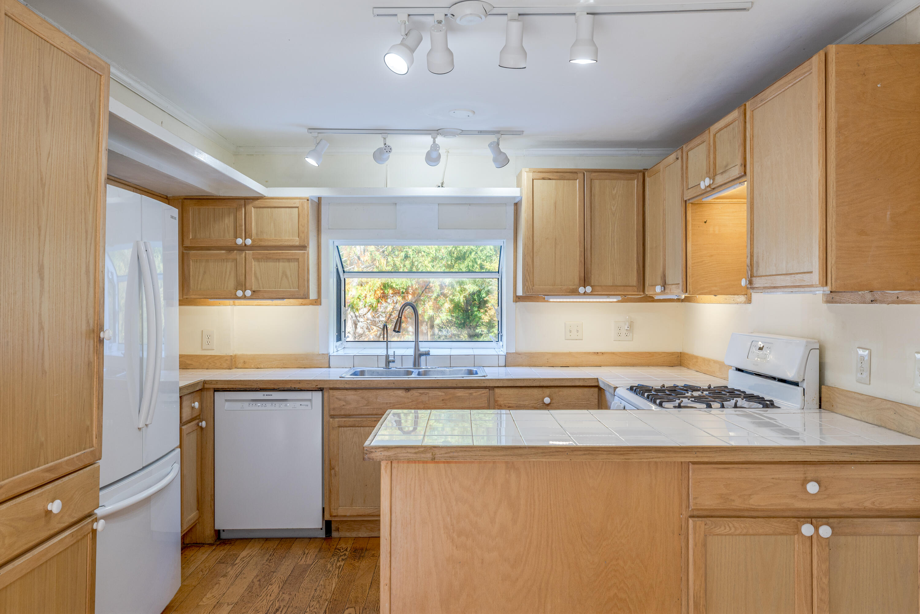 283 Clark Point Road