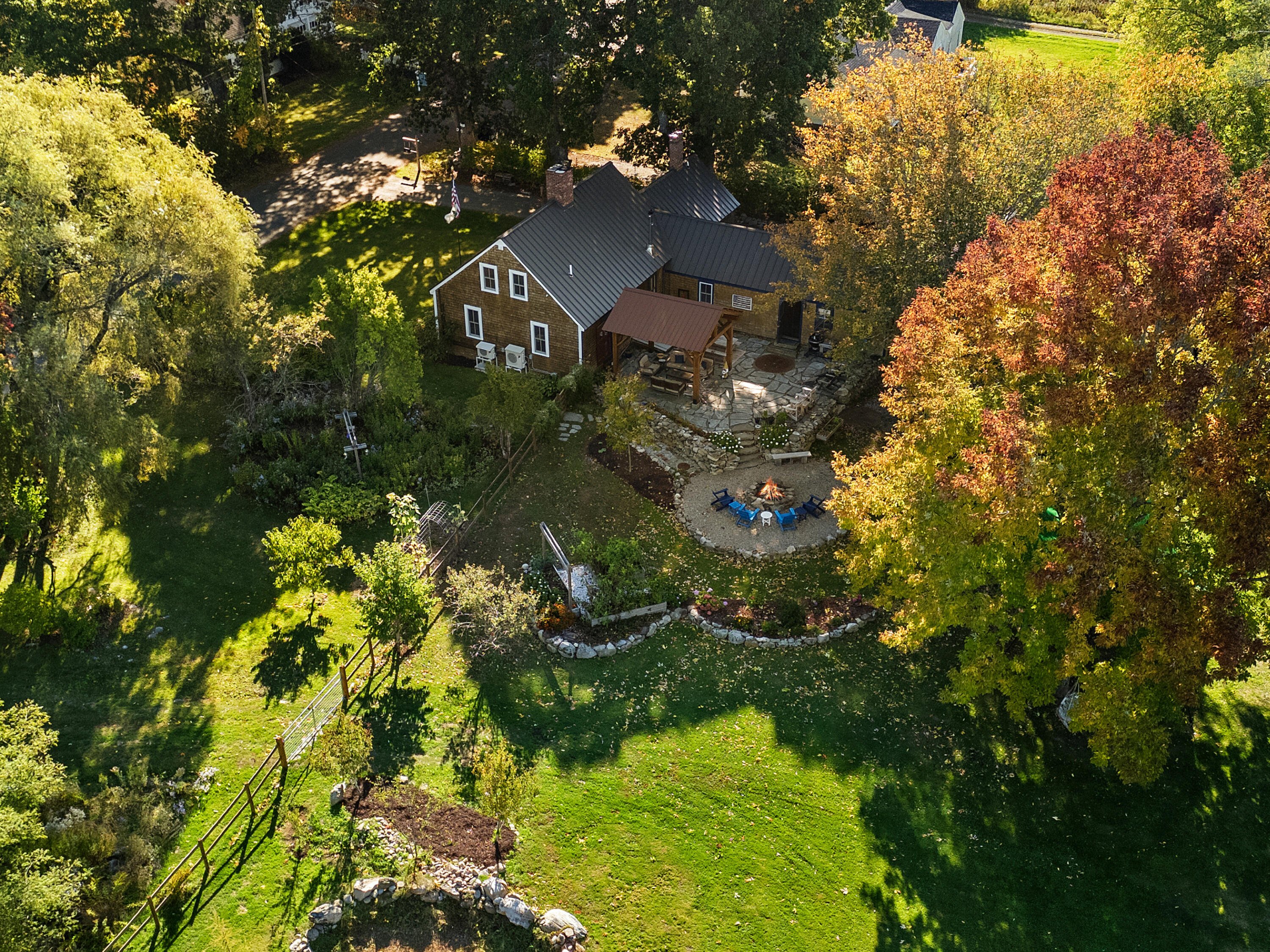 935 Dutch Neck Road