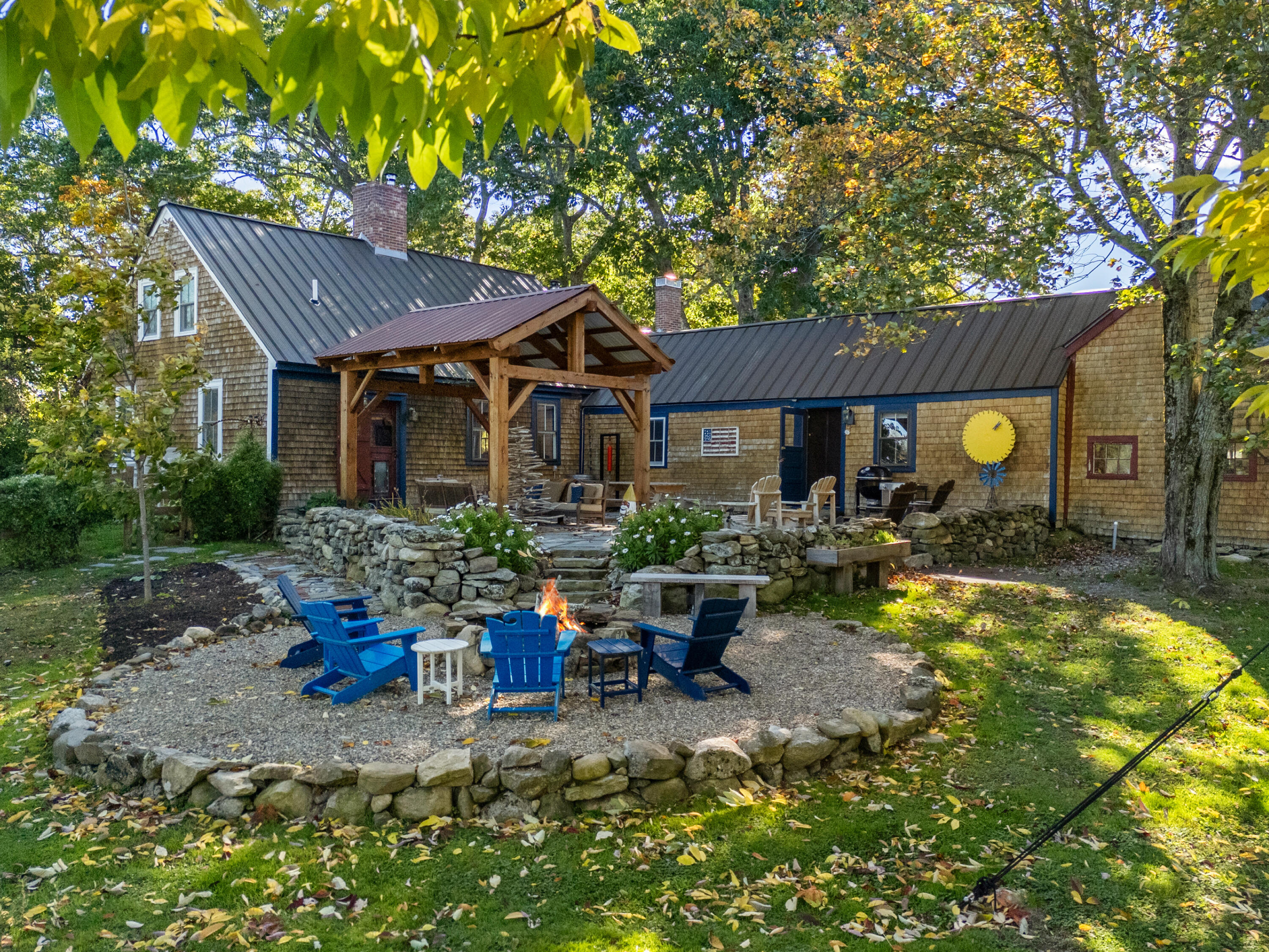 935 Dutch Neck Road