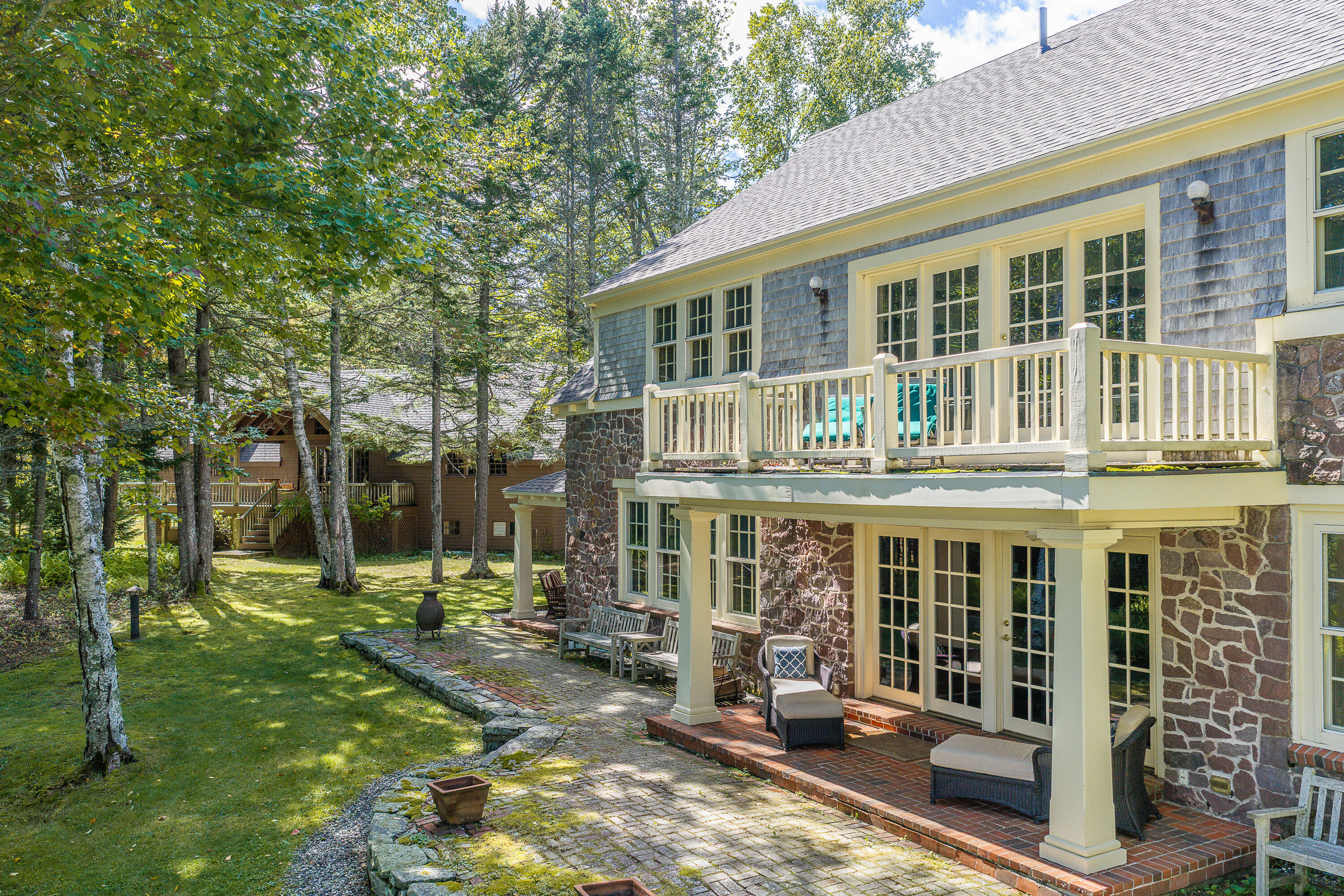1621 Turtle Head Road