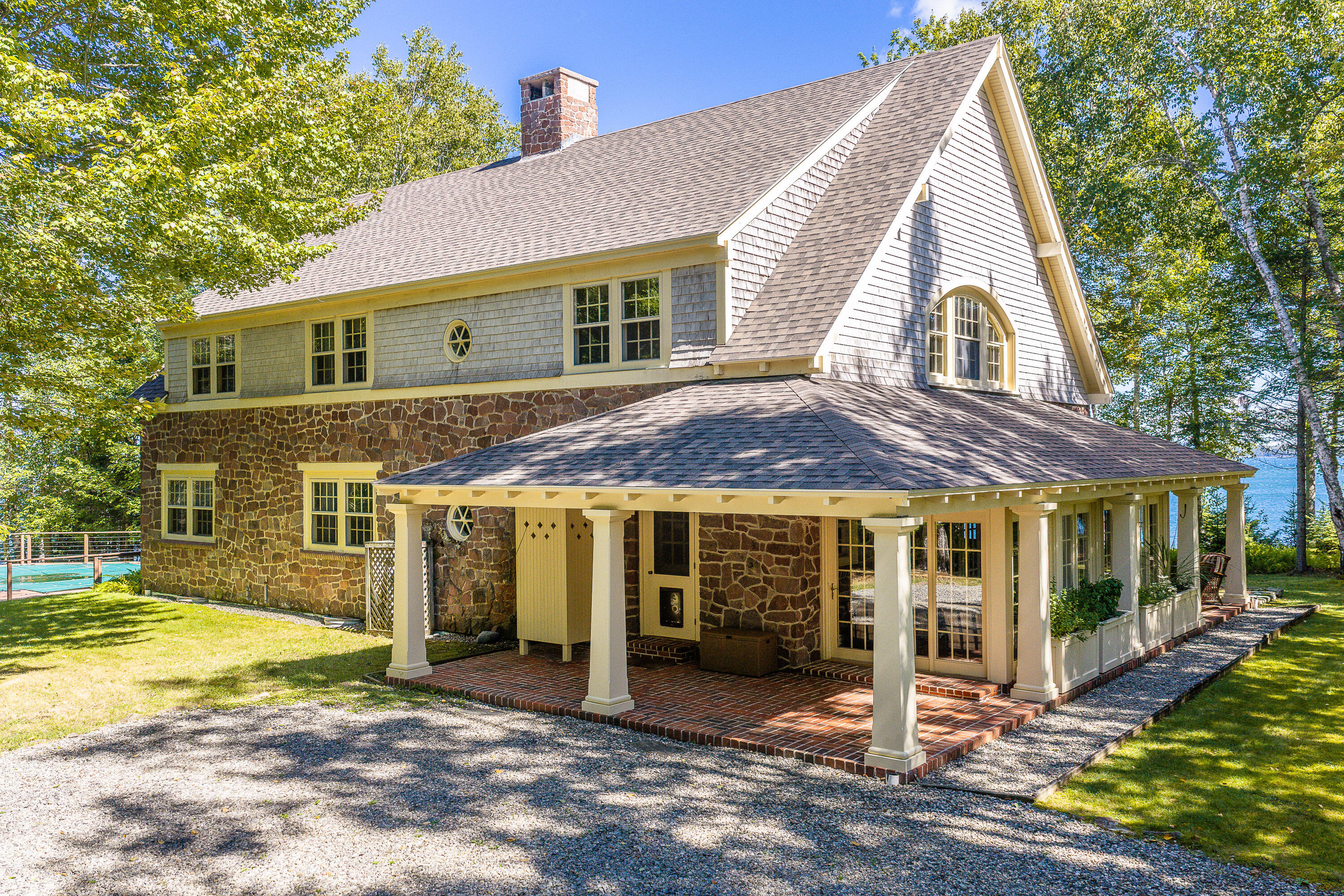 1621 Turtle Head Road