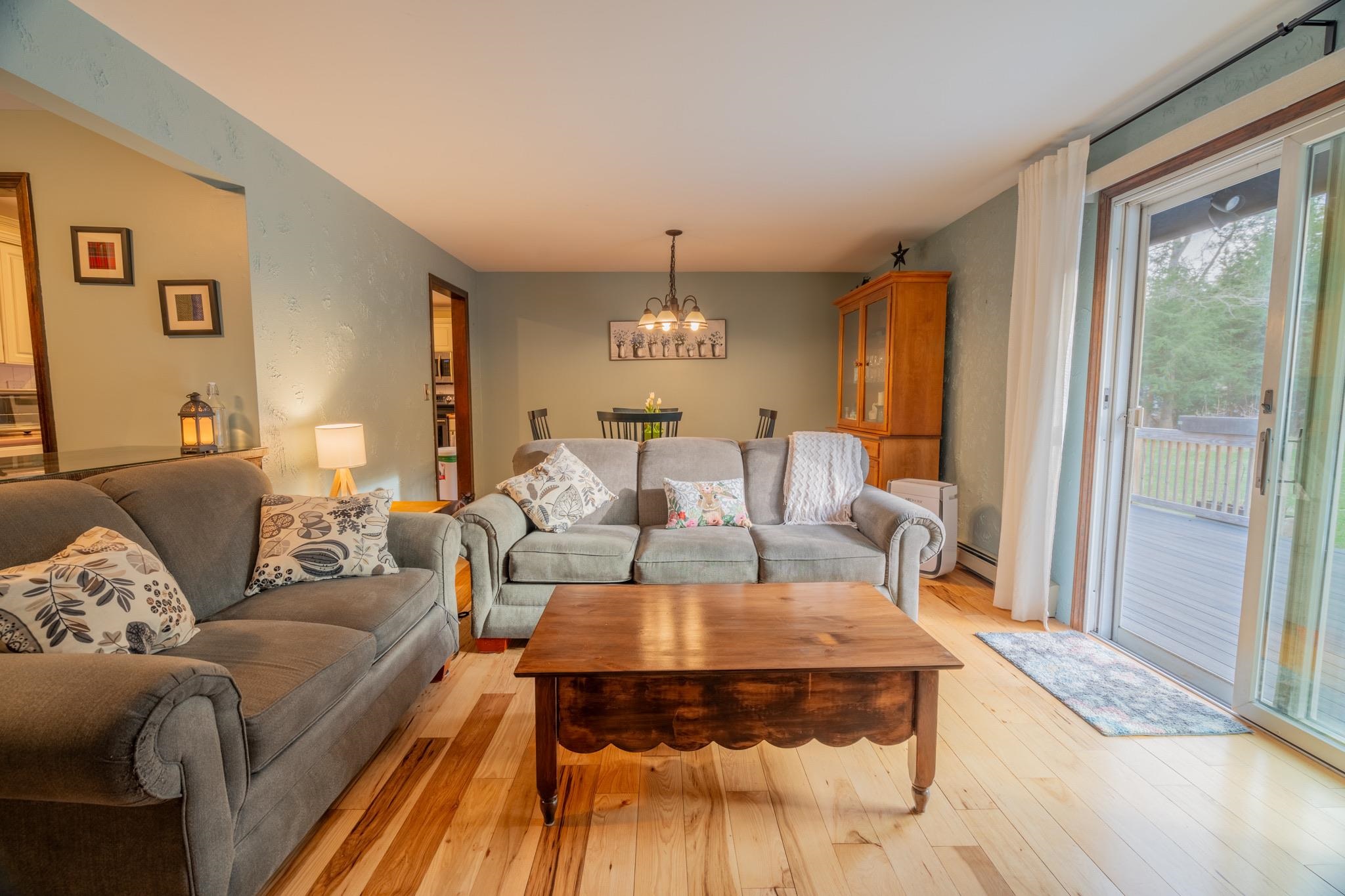 49 Meetinghouse Road
