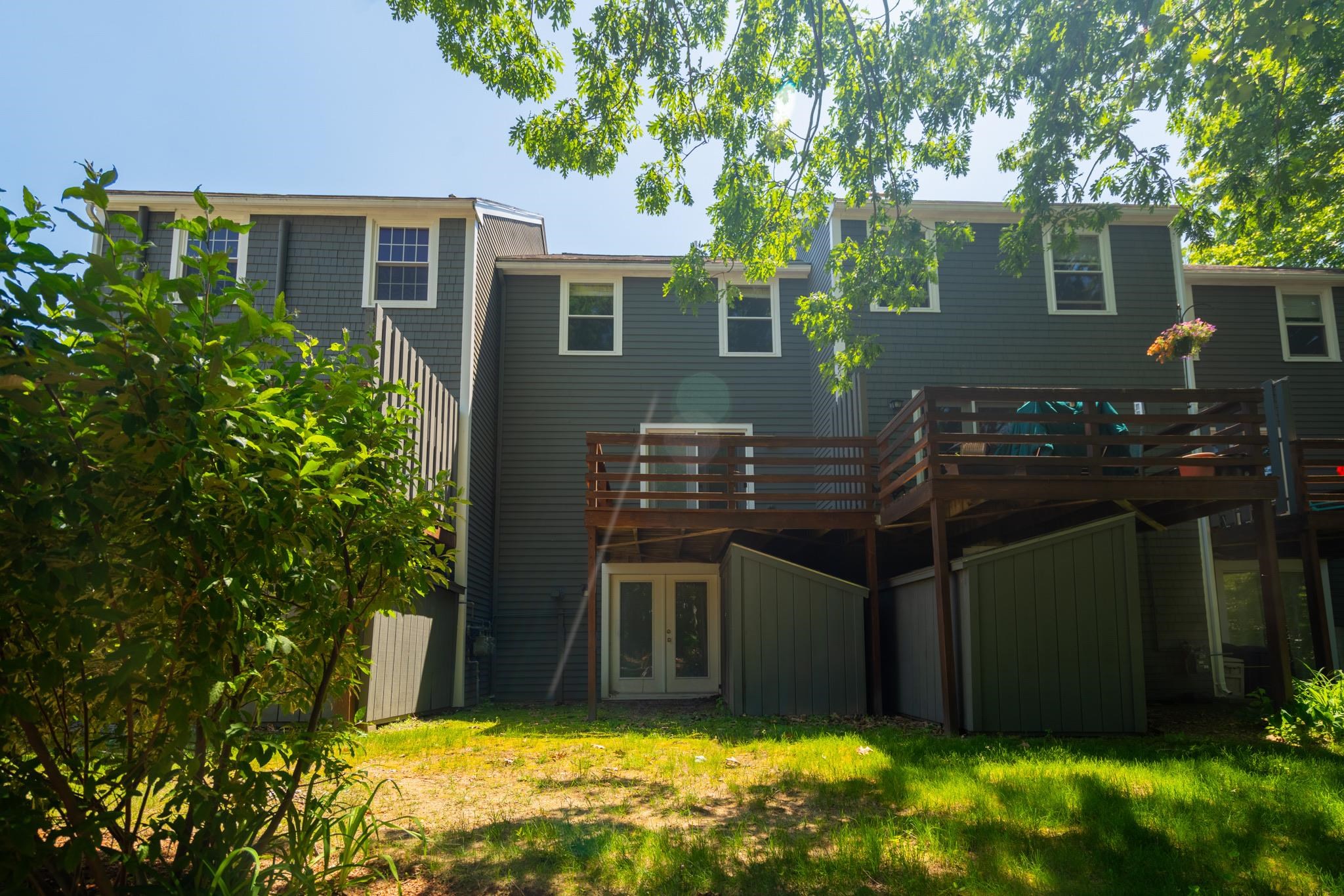 11 Boulder Way