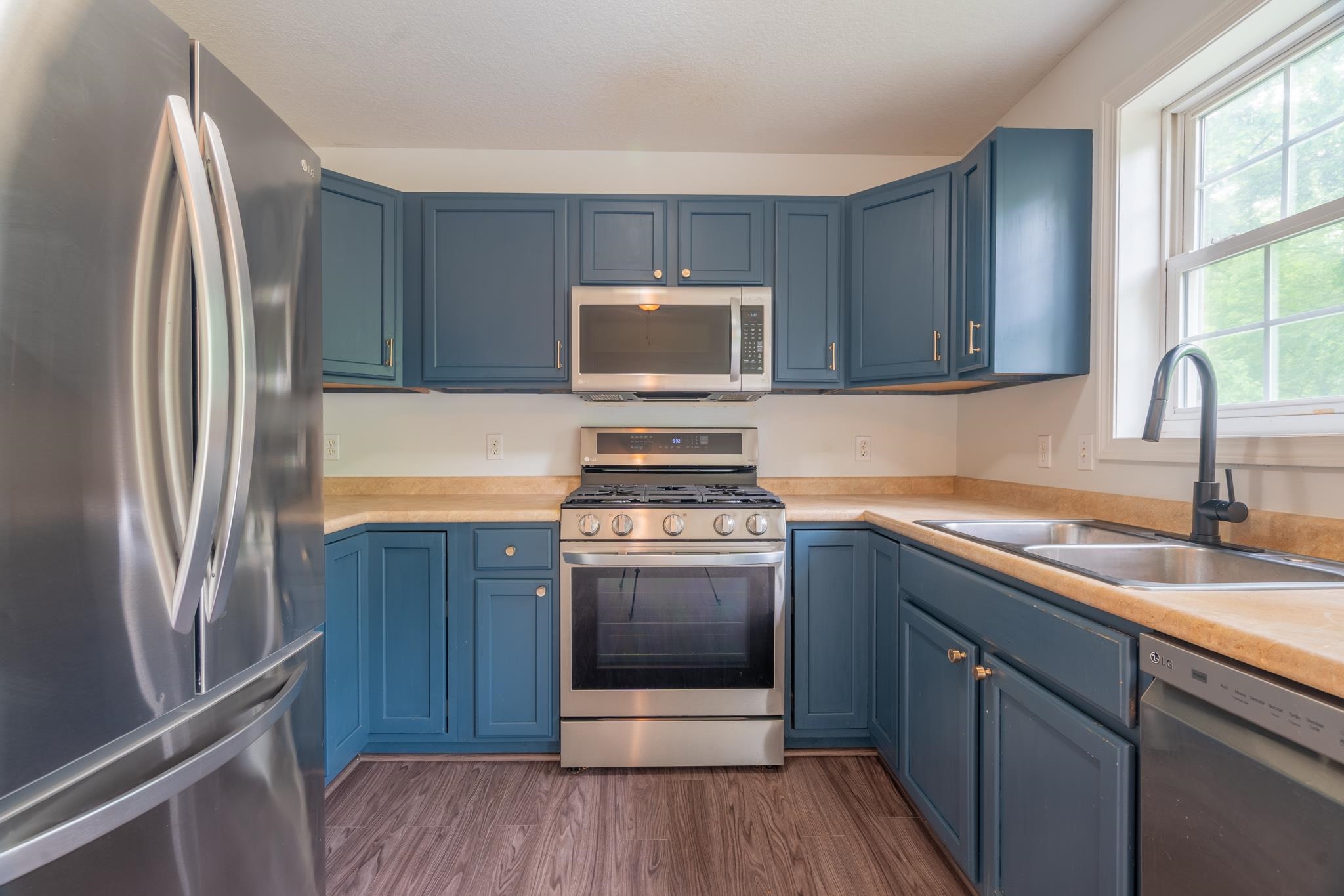 49 Harvell Street Unit: 19
