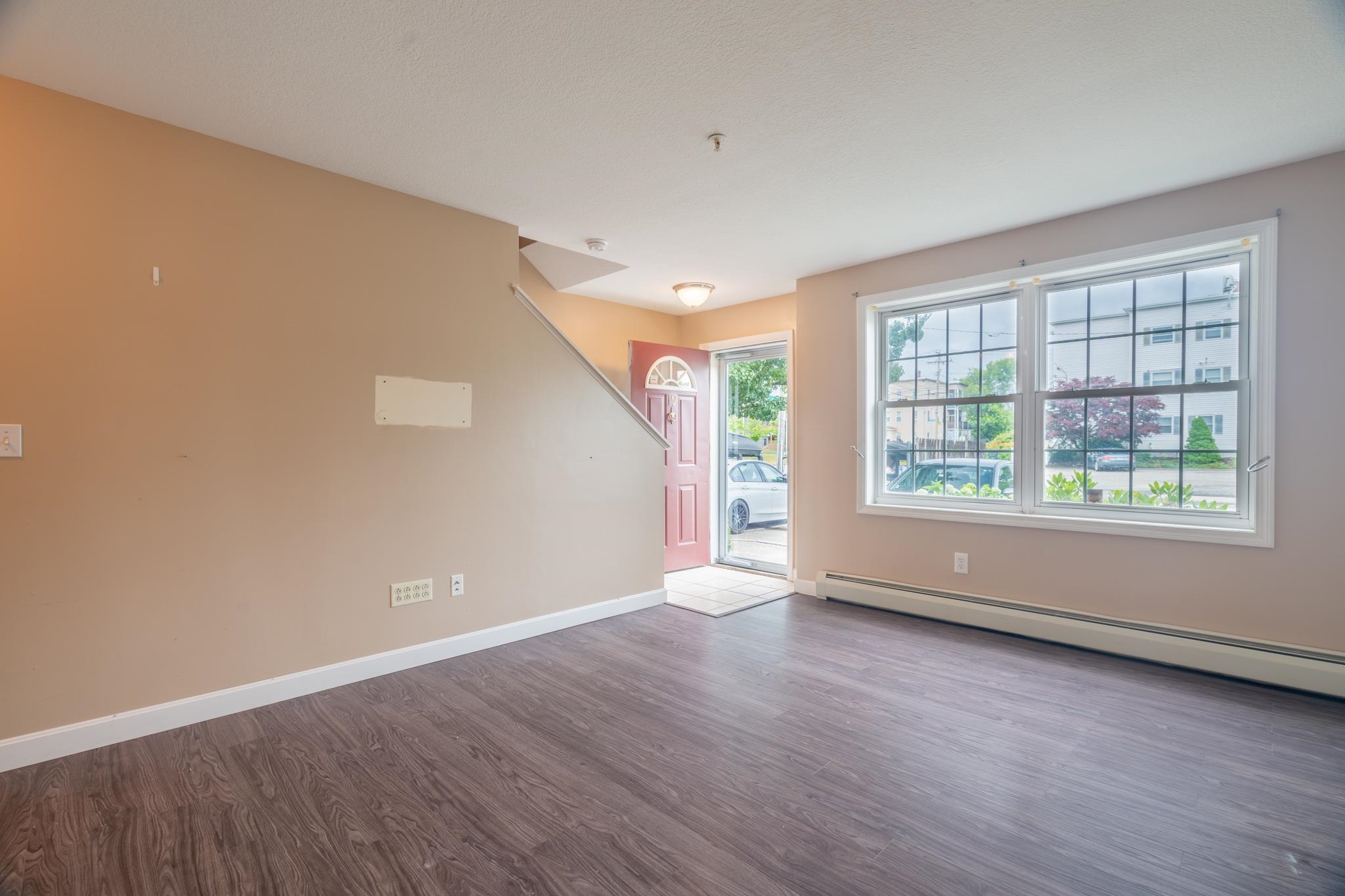 49 Harvell Street Unit: 19