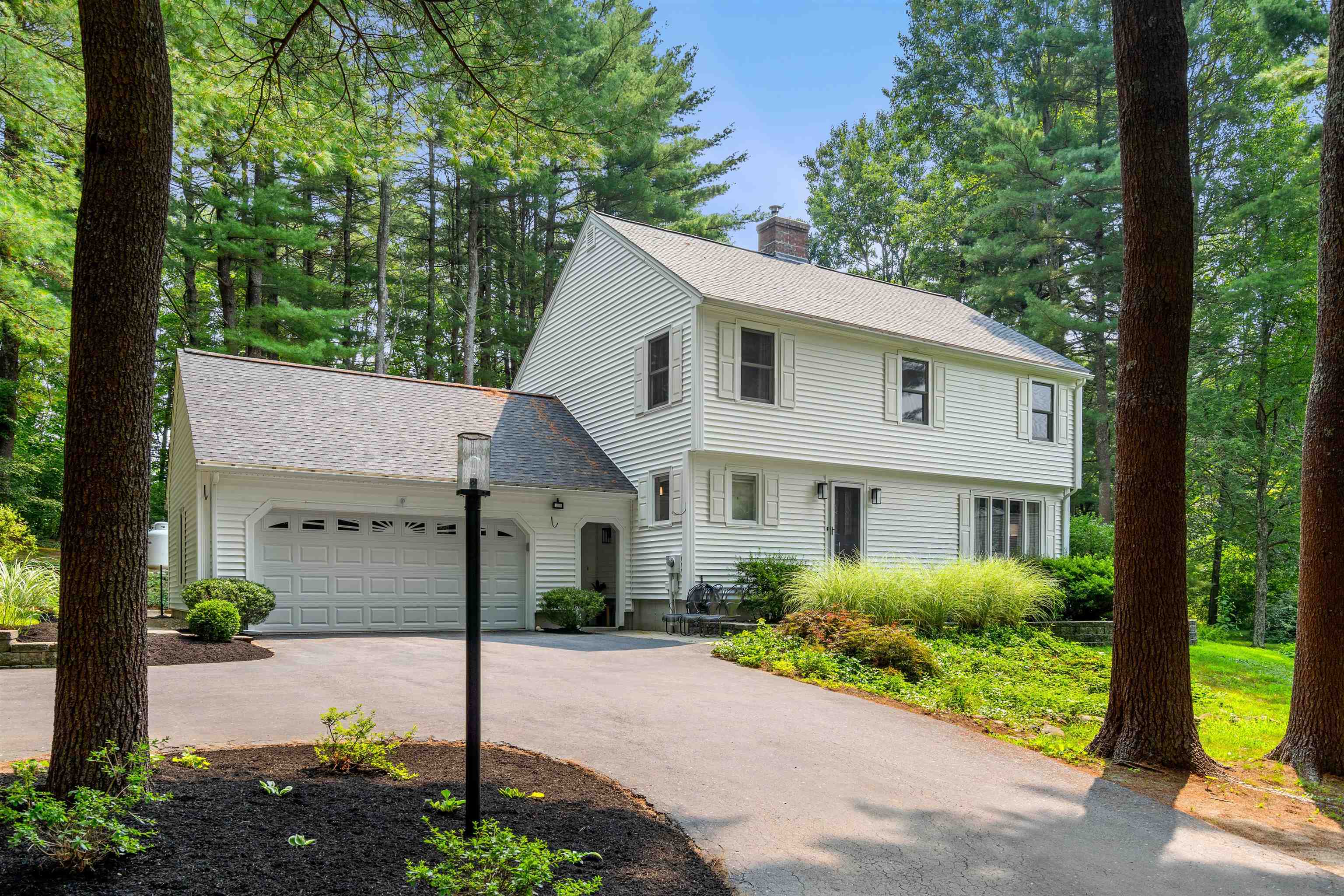 5 Tall Pines Drive