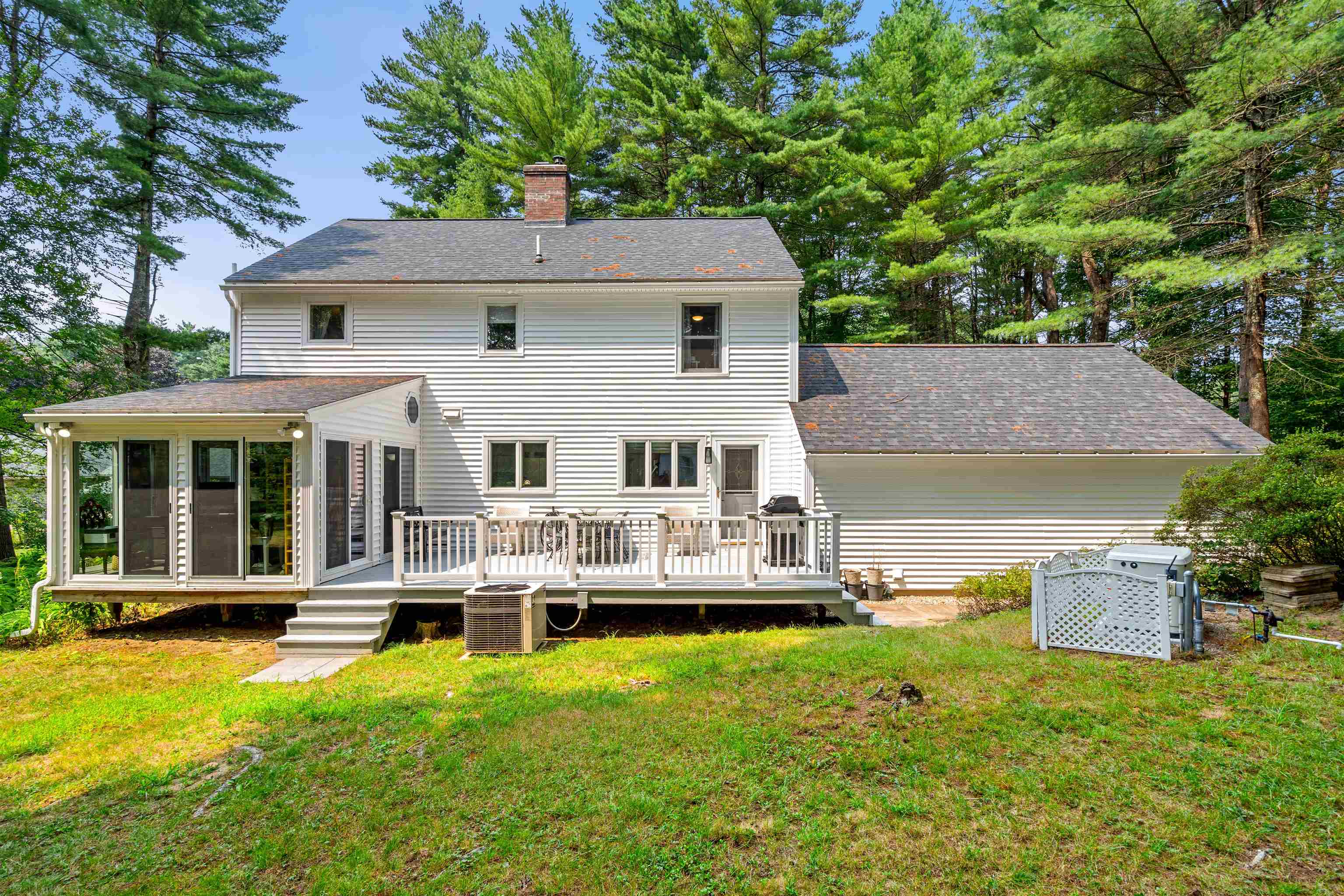 5 Tall Pines Drive