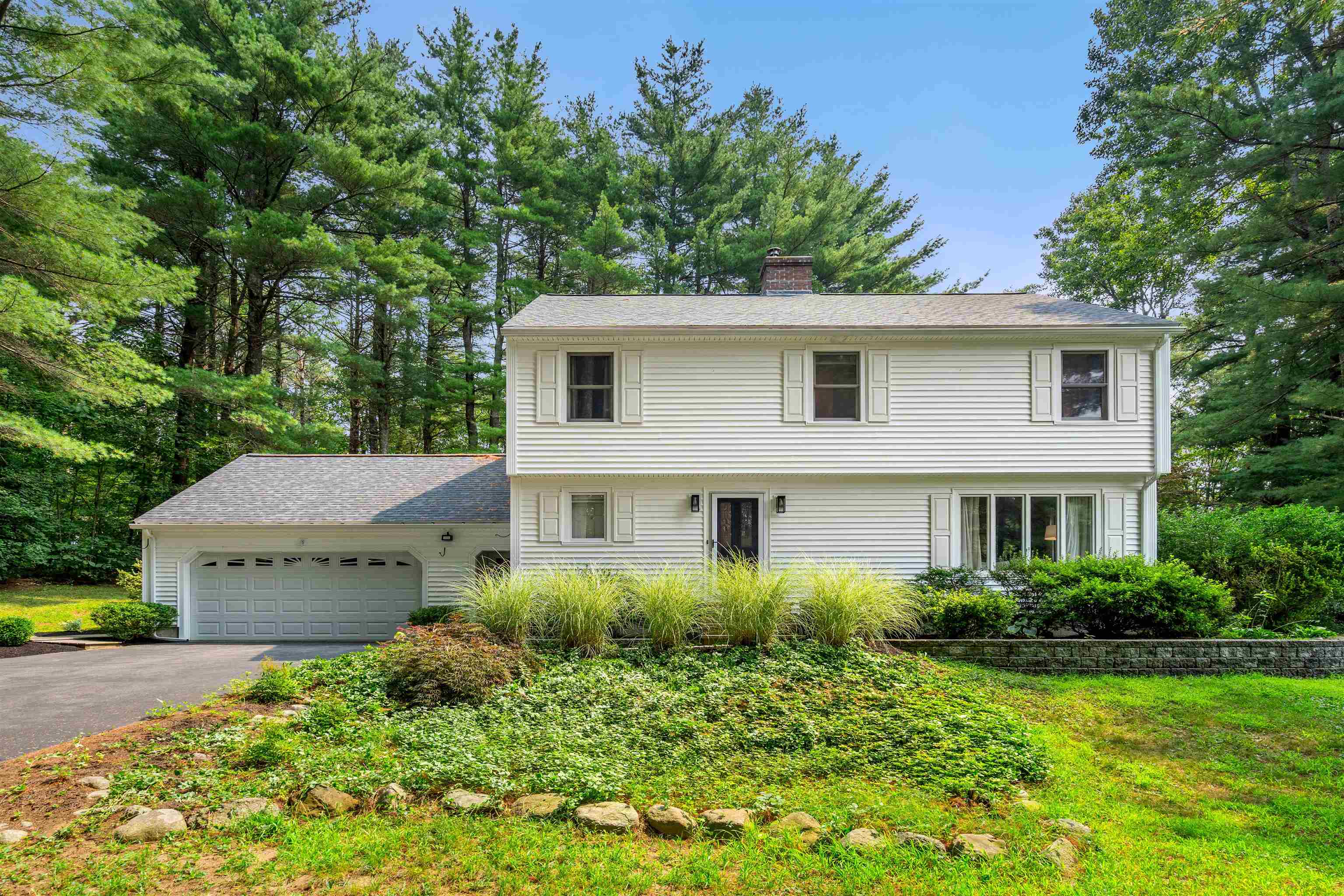 5 Tall Pines Drive