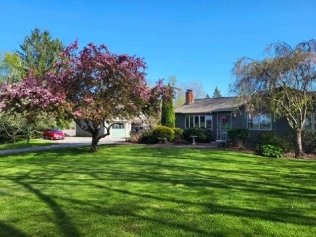 15 River Road