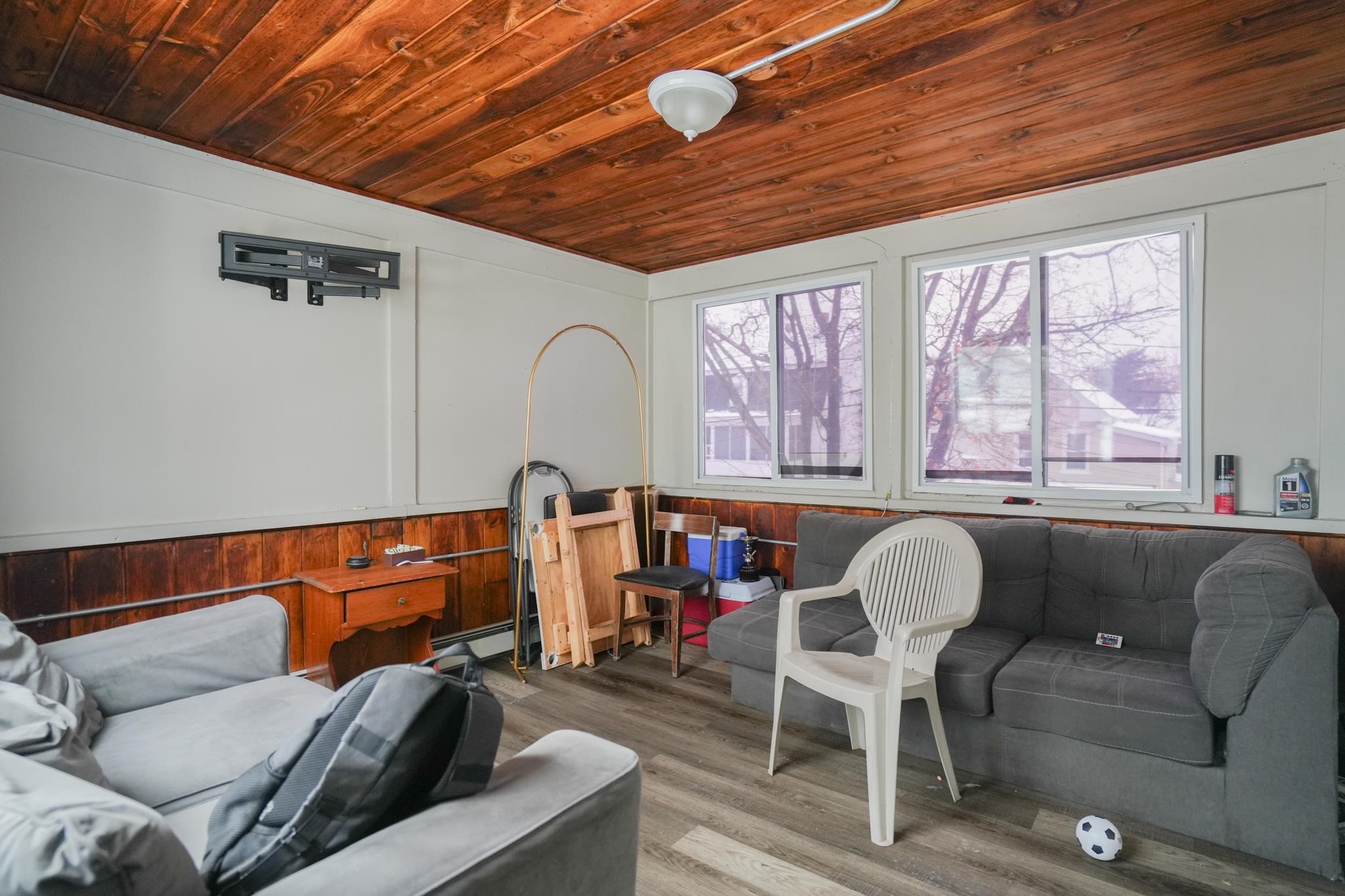 7 Lessard Street