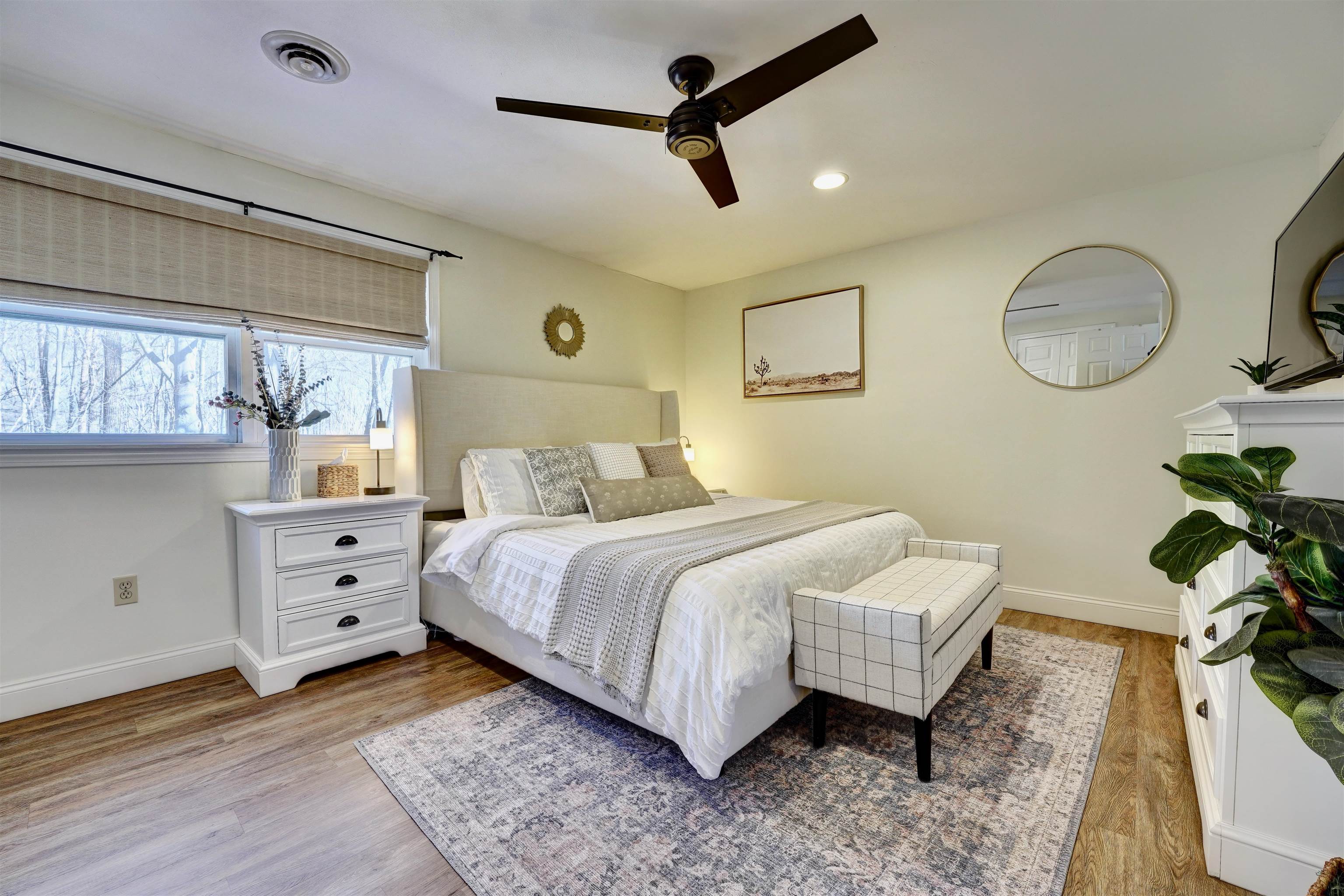 777 Middle Road Unit: 70
