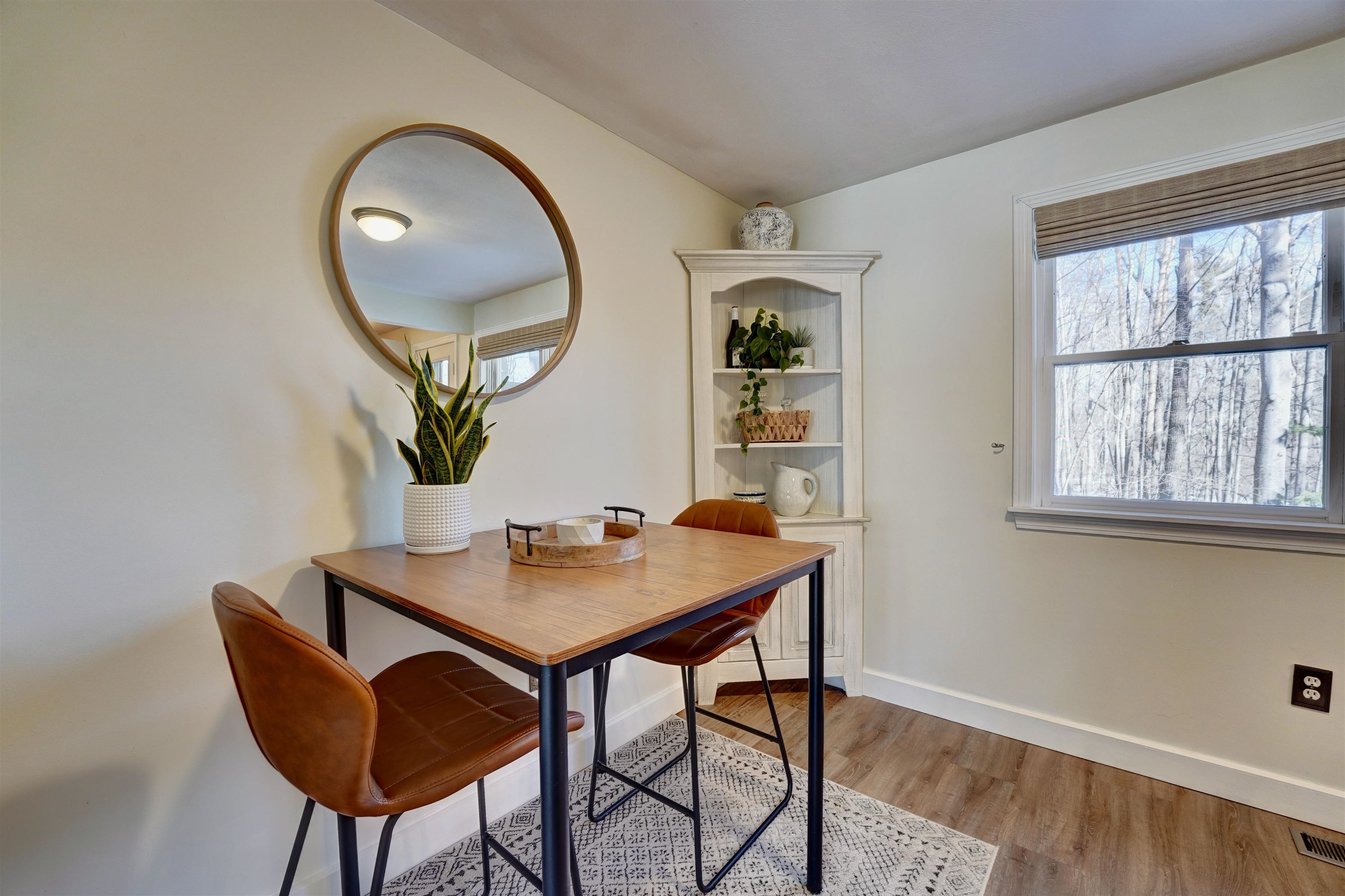 777 Middle Road Unit: 70