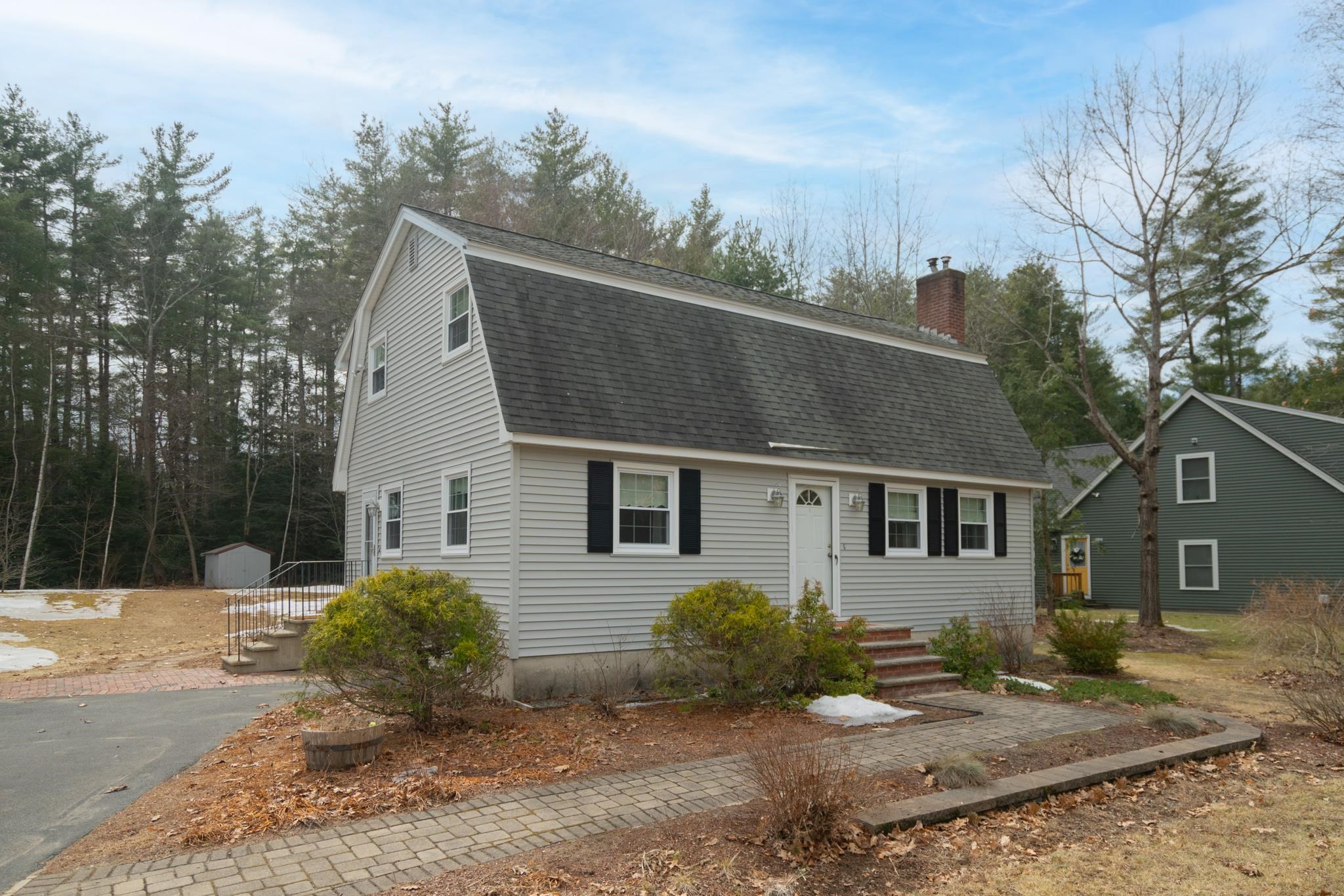 12 Davidson Avenue