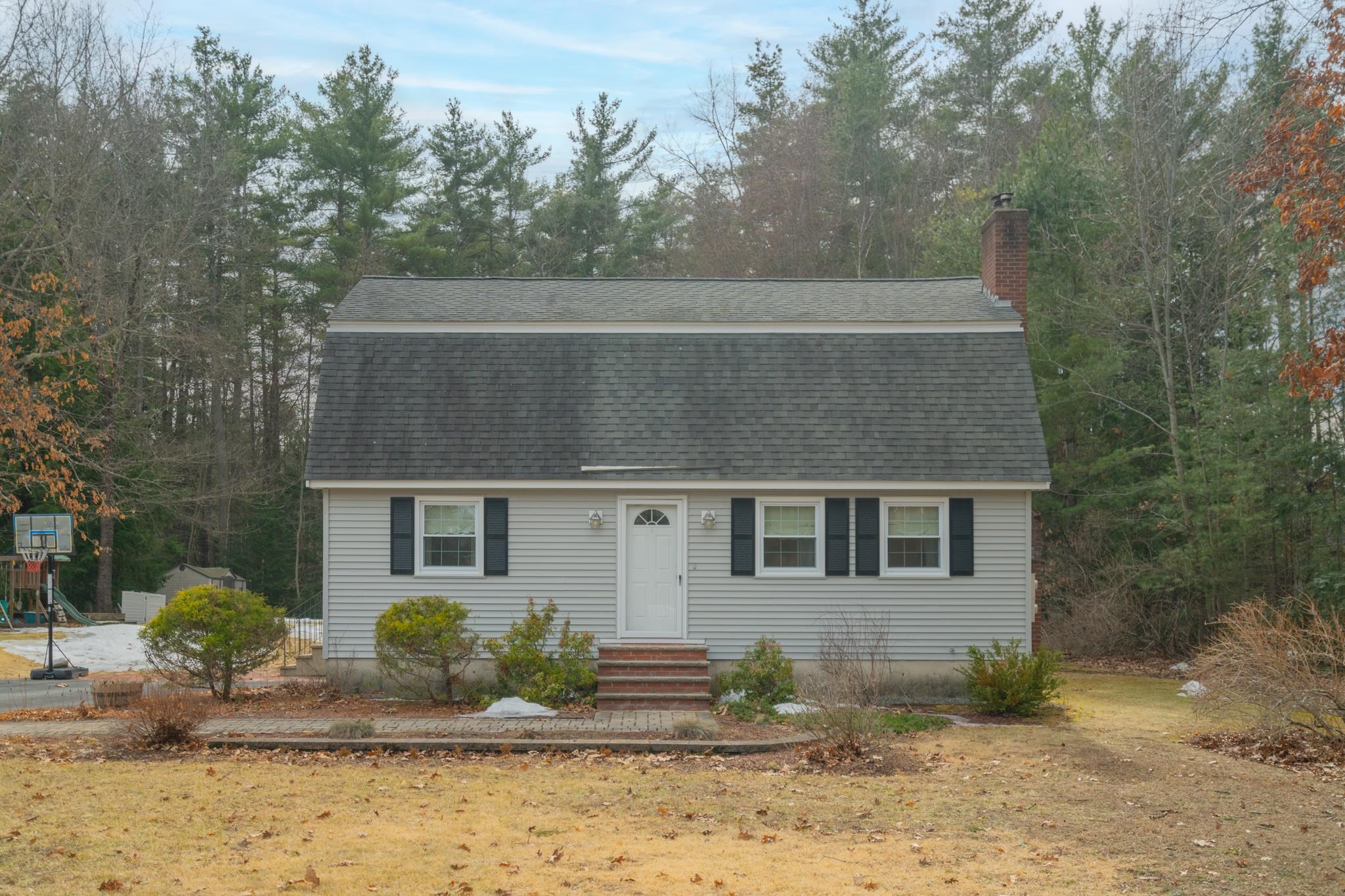 12 Davidson Avenue