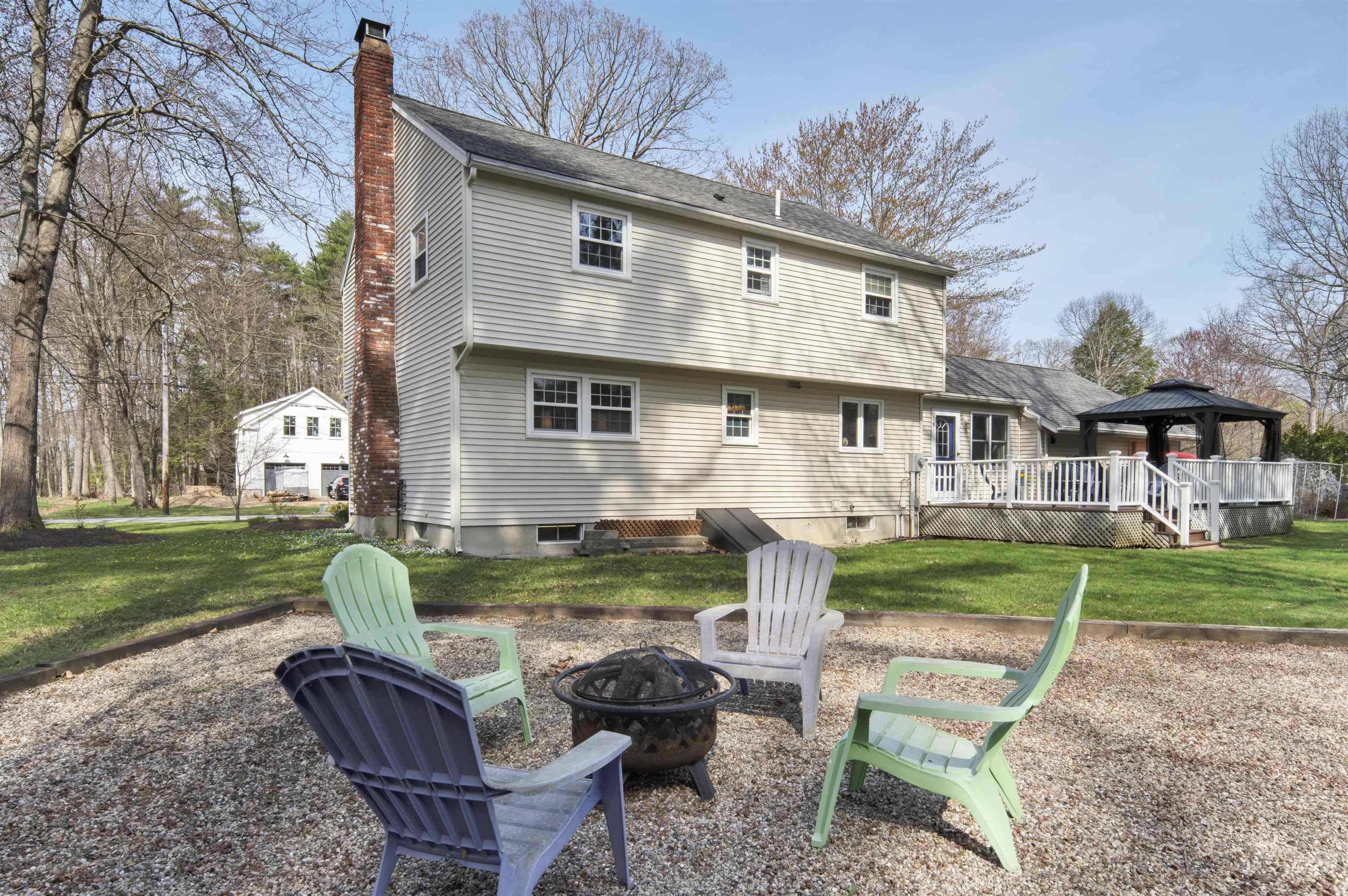 12 Thelma Drive