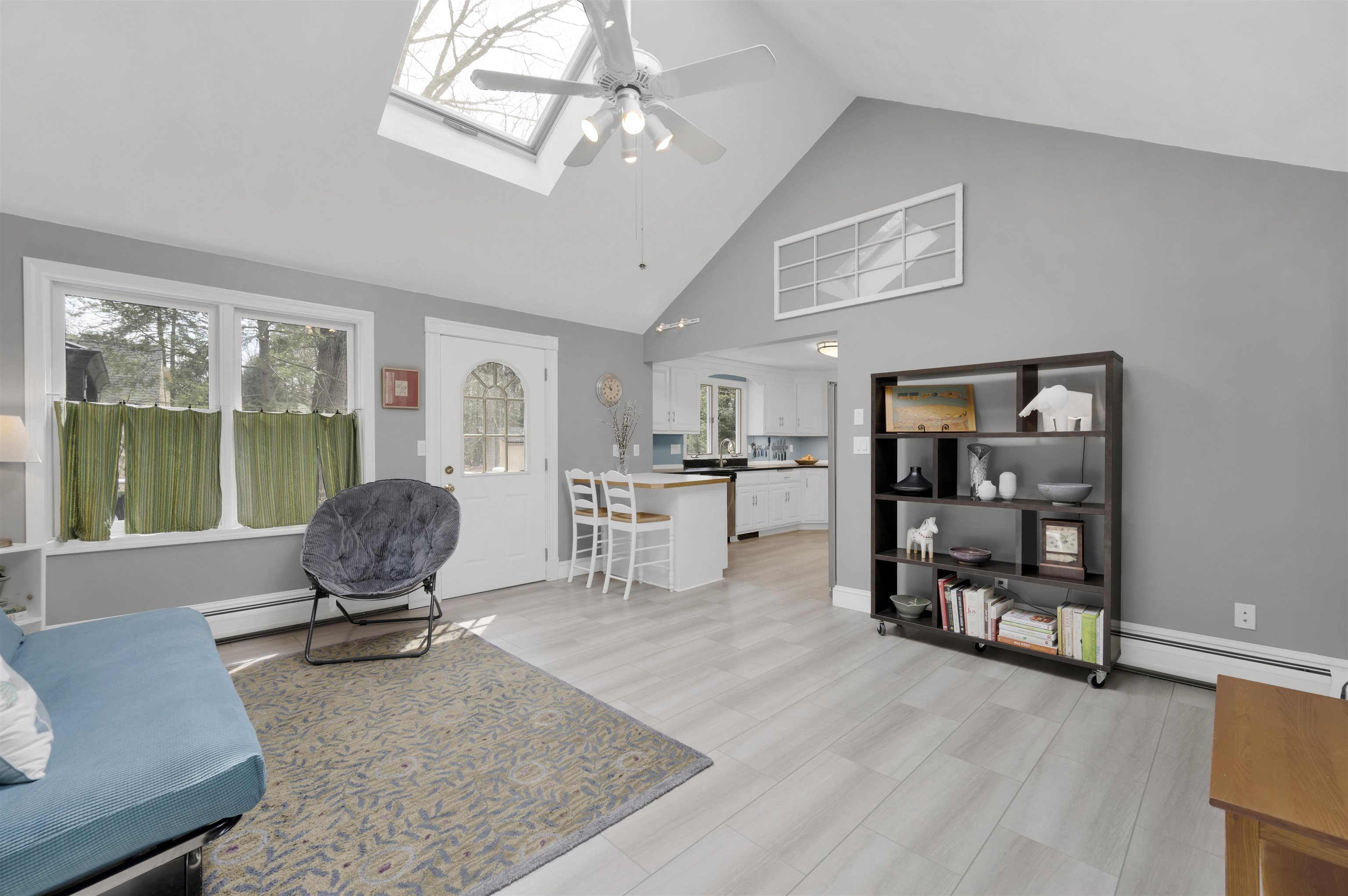 12 Thelma Drive