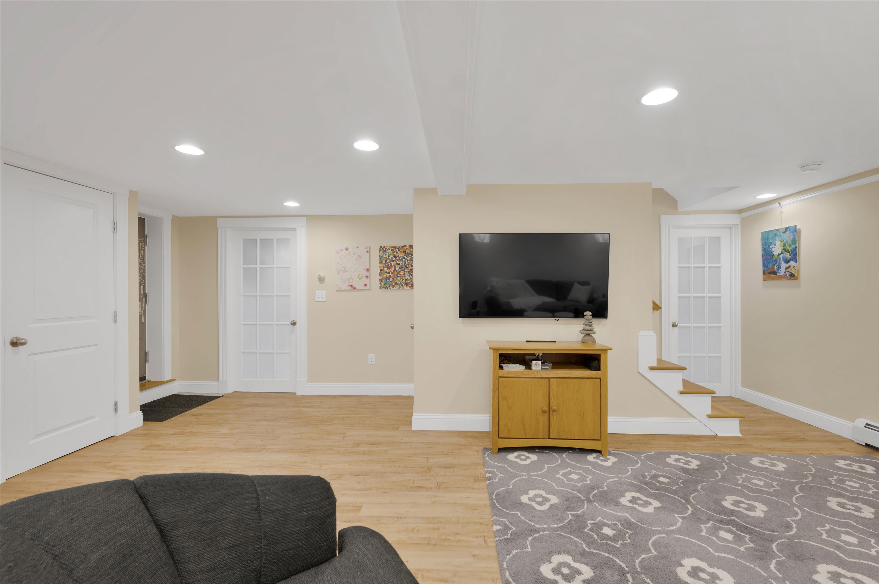 12 Thelma Drive