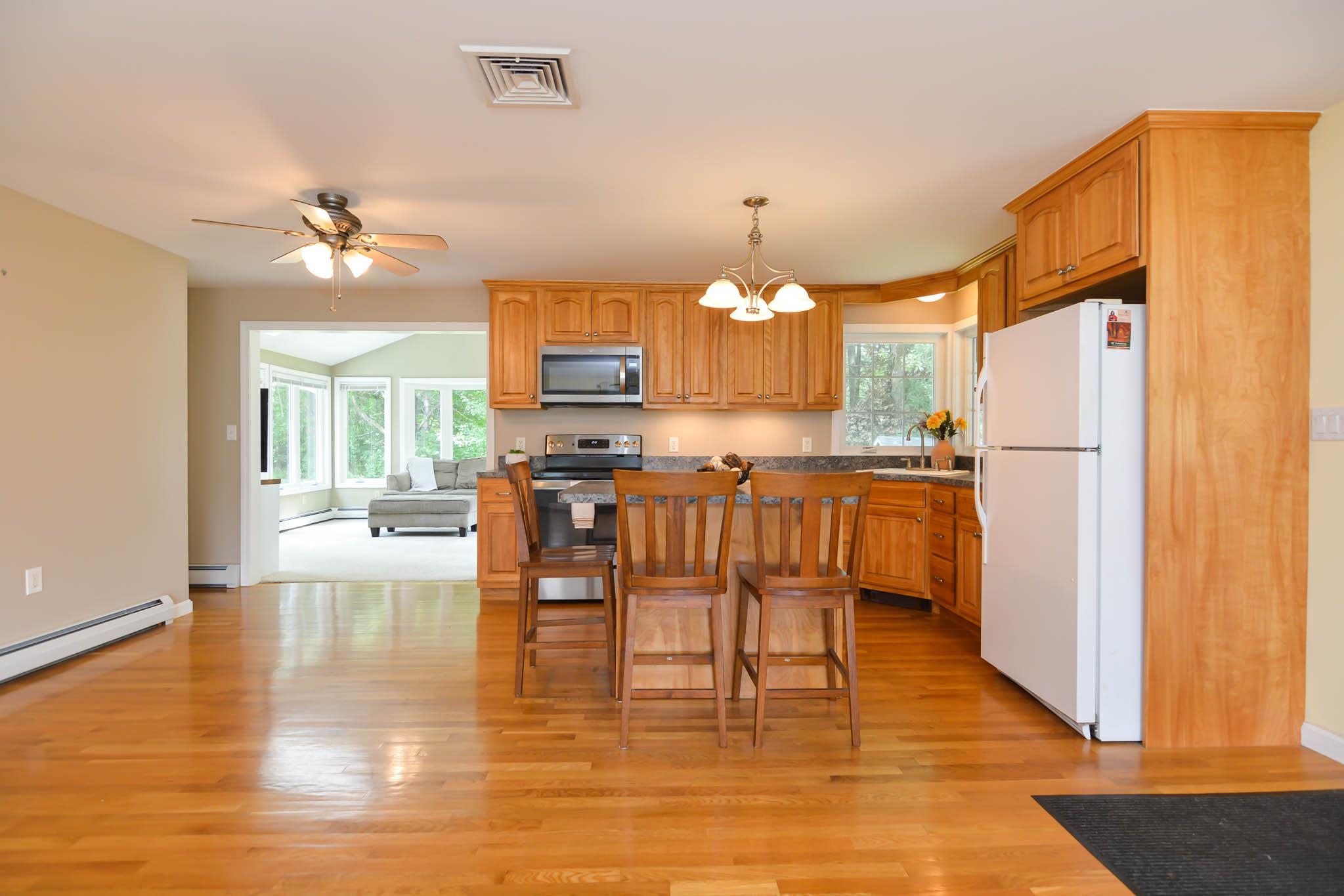 8 Sundale Drive