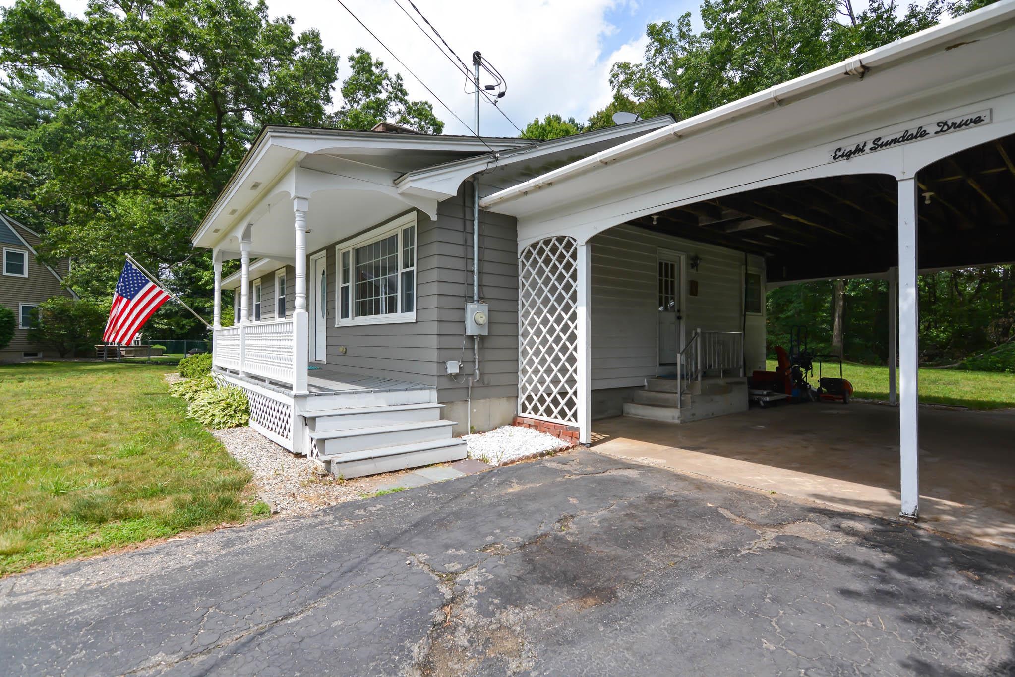 8 Sundale Drive