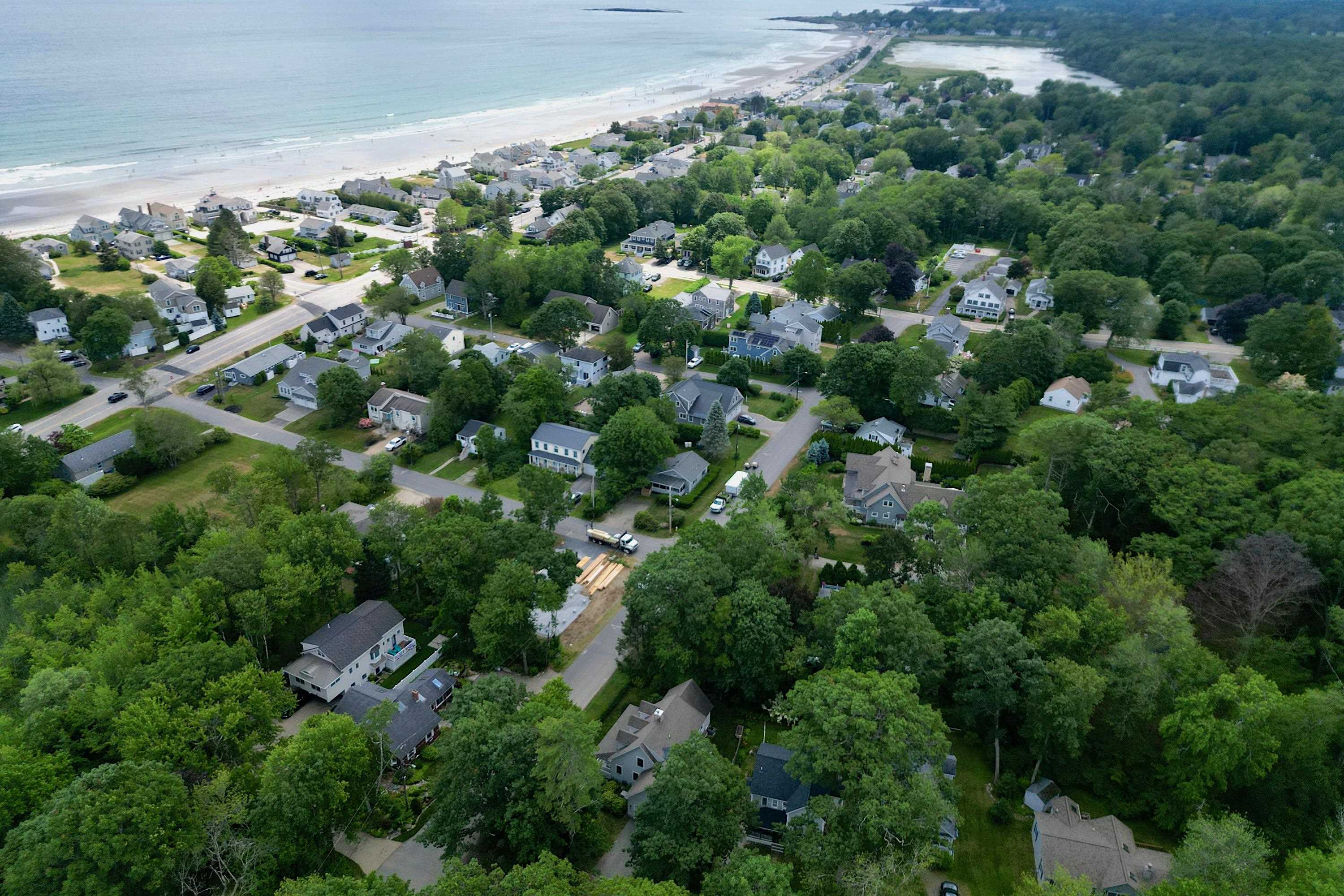 42 Surf Lane