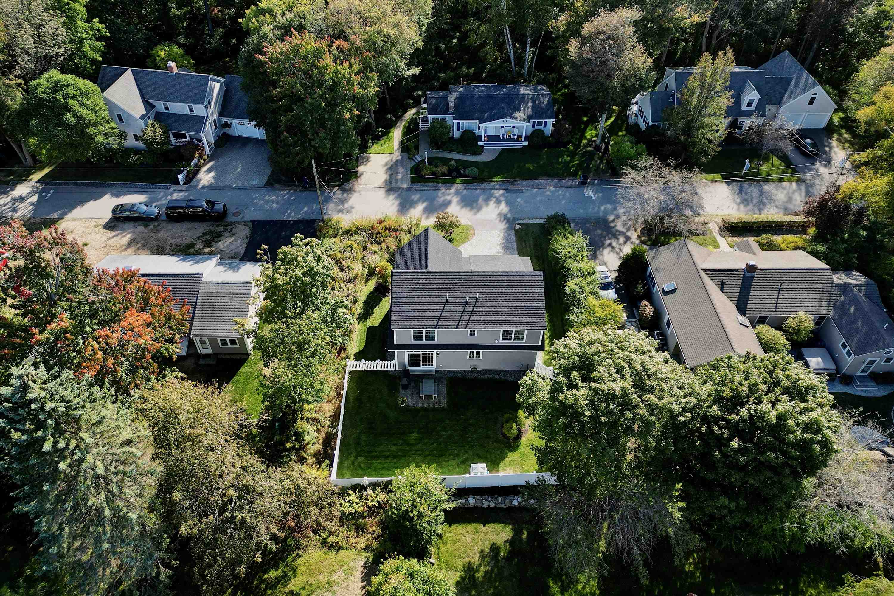 16 Richard Road