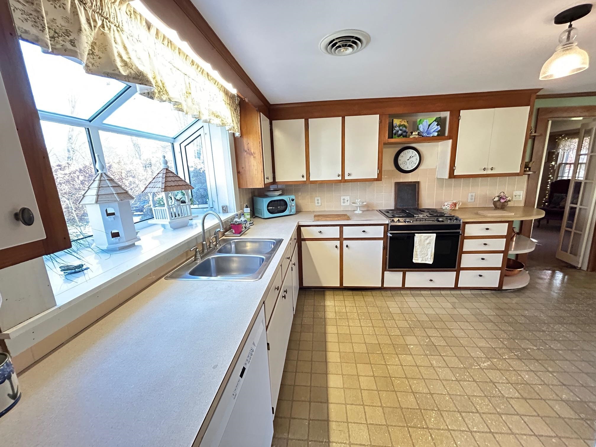 188 Drinkwater Road