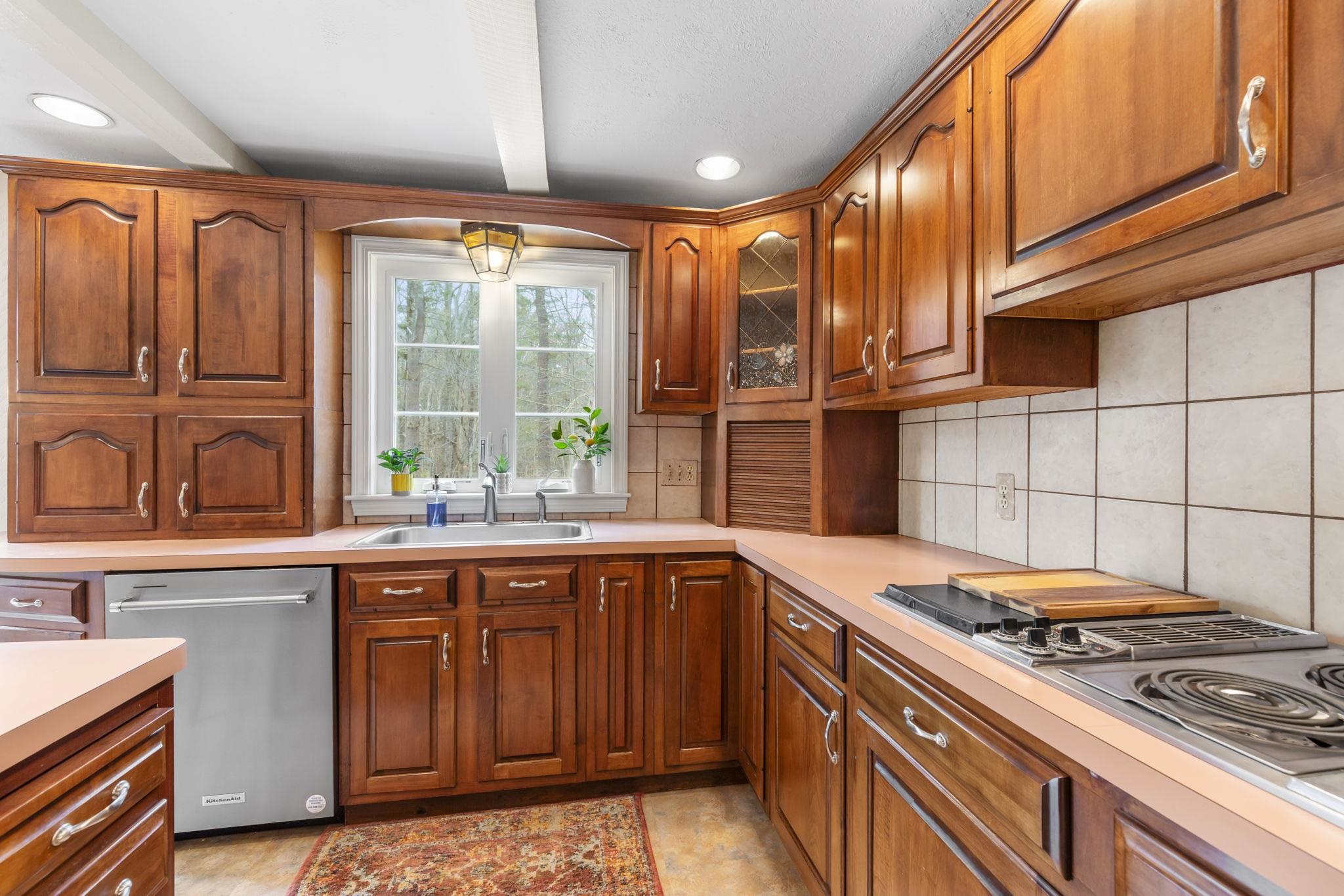 76 Tehias Road