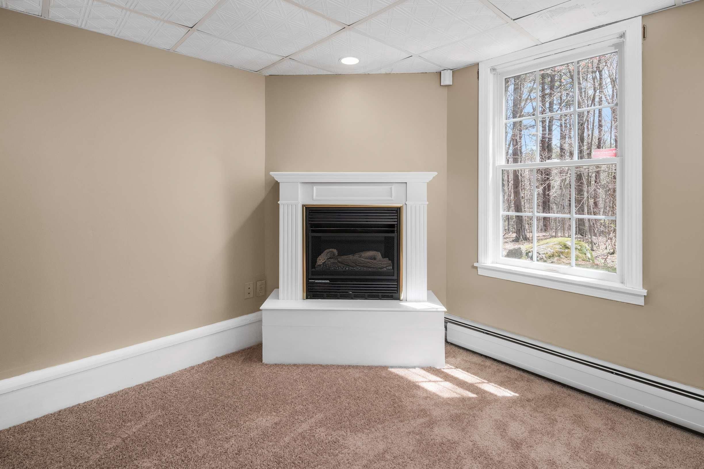 1 Meadowlark Drive
