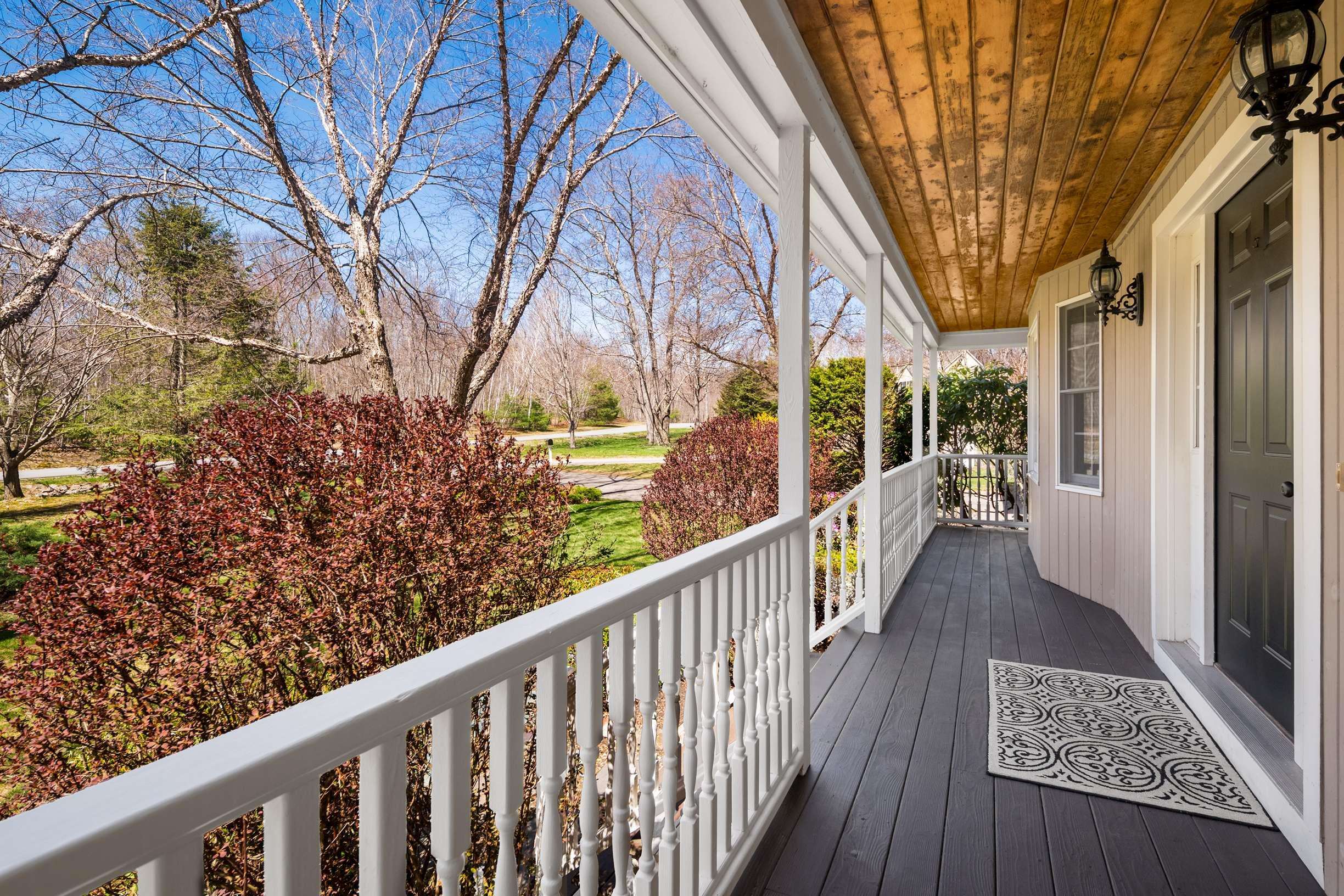 1 Meadowlark Drive