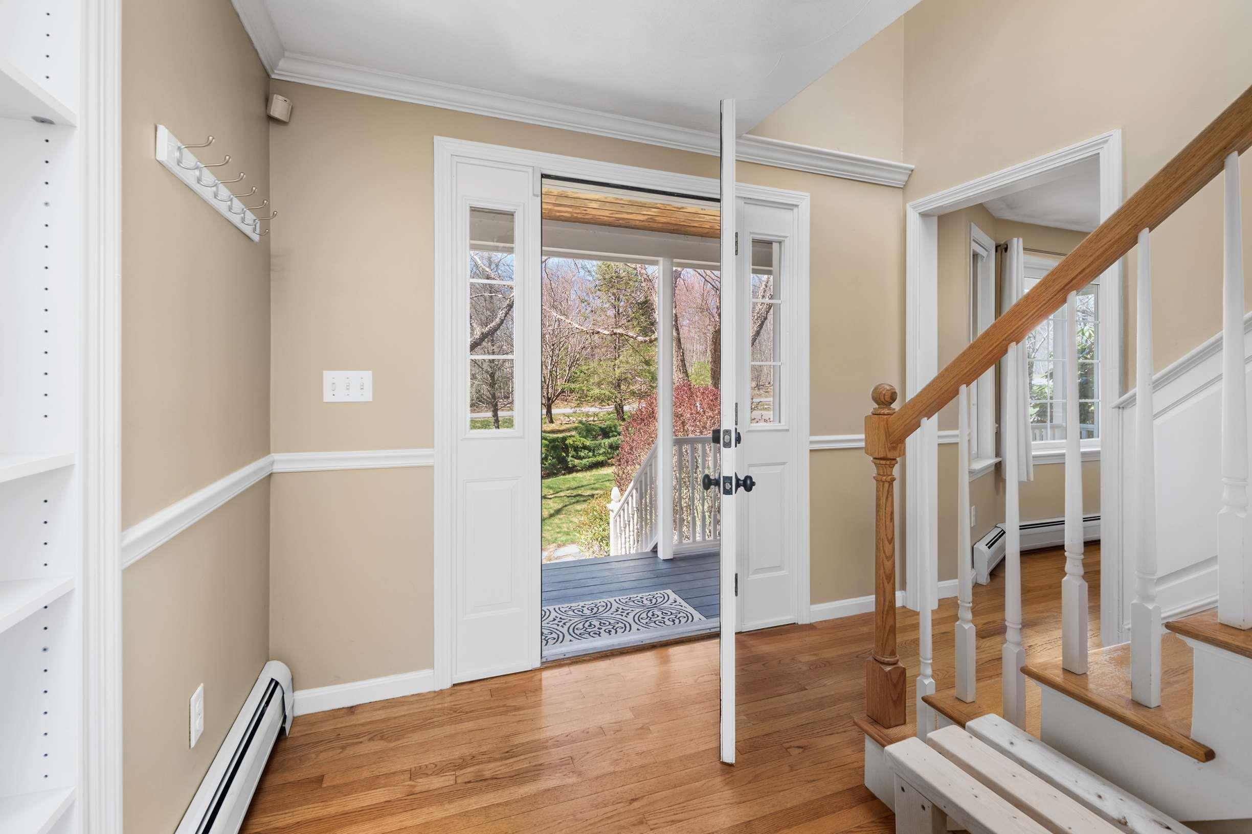 1 Meadowlark Drive