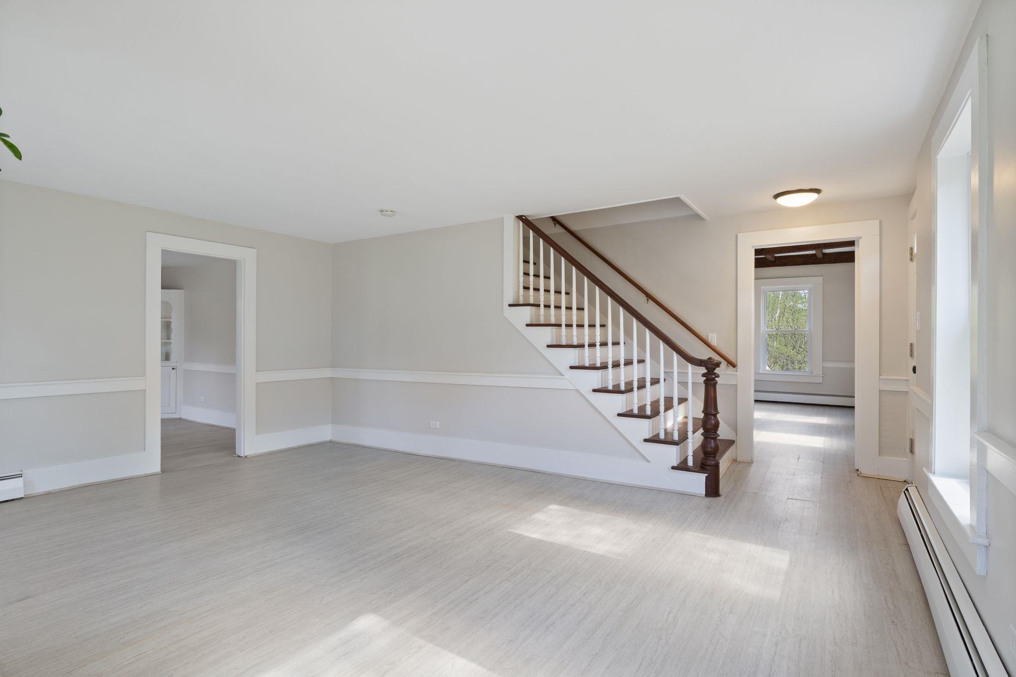 102 Mountain Road